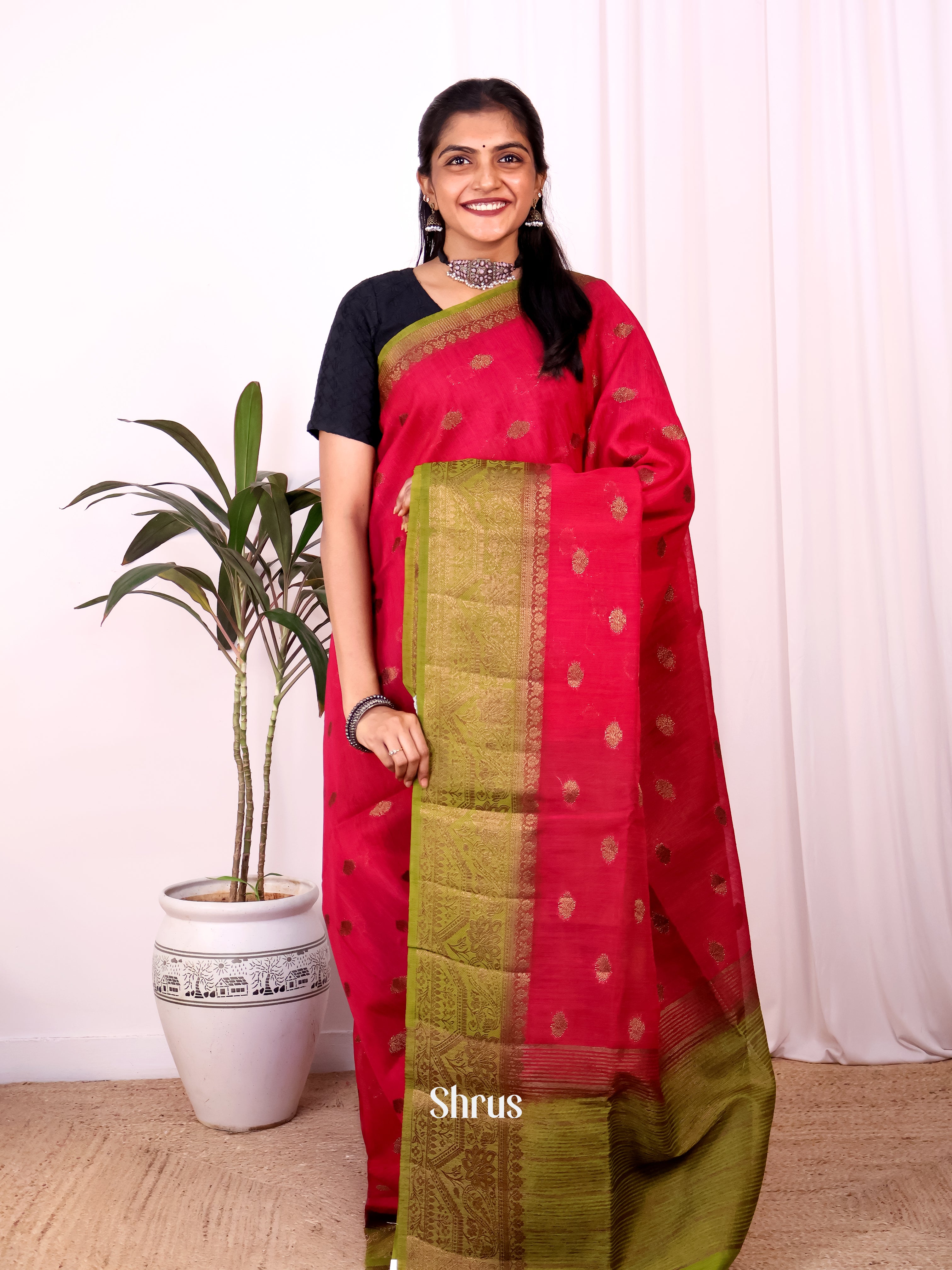 Red & Green - Semi Jute Saree - Shop on Shrus.com