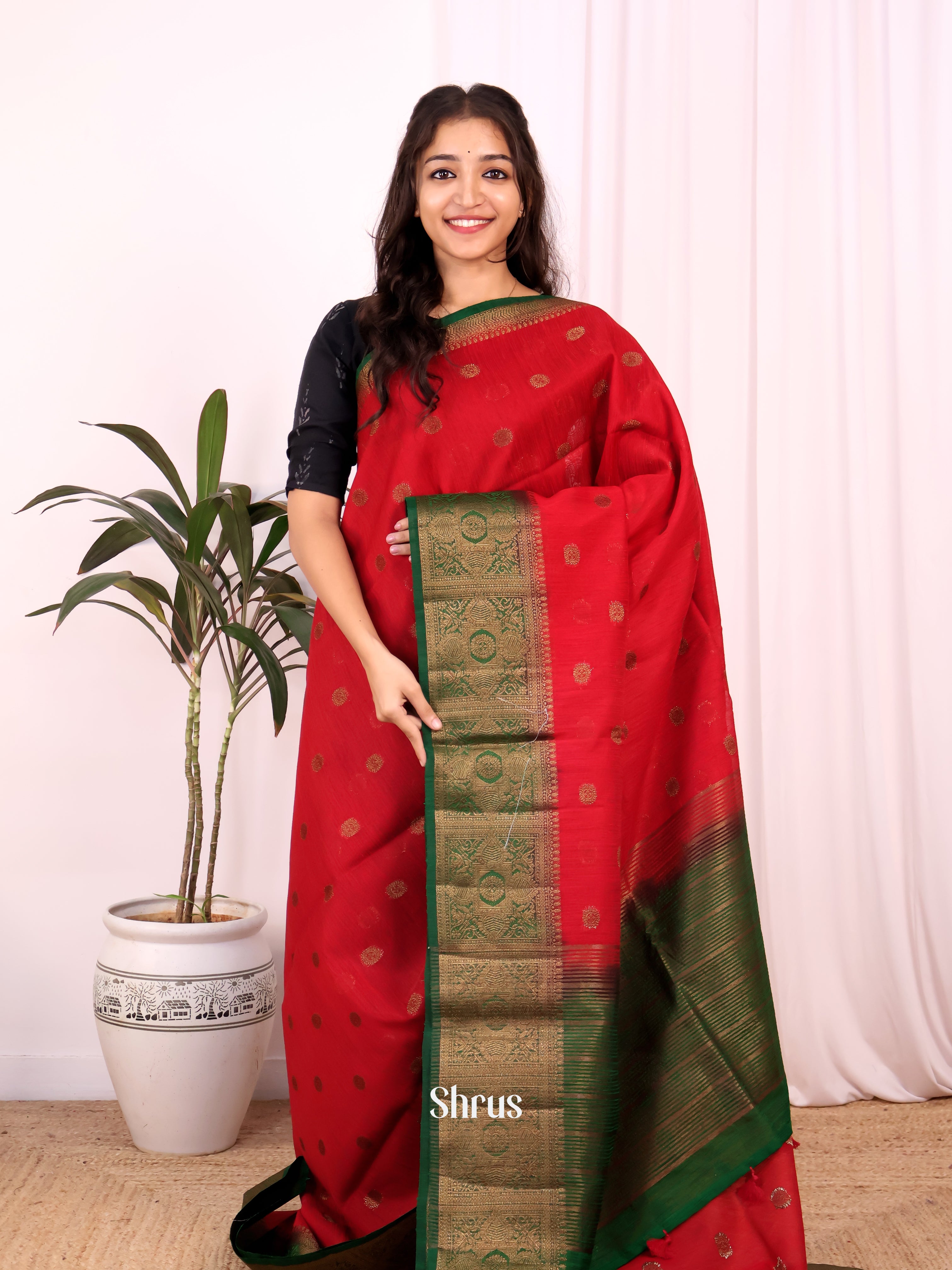 Red & Green - Semi Jute Saree - Shop on Shrus.com