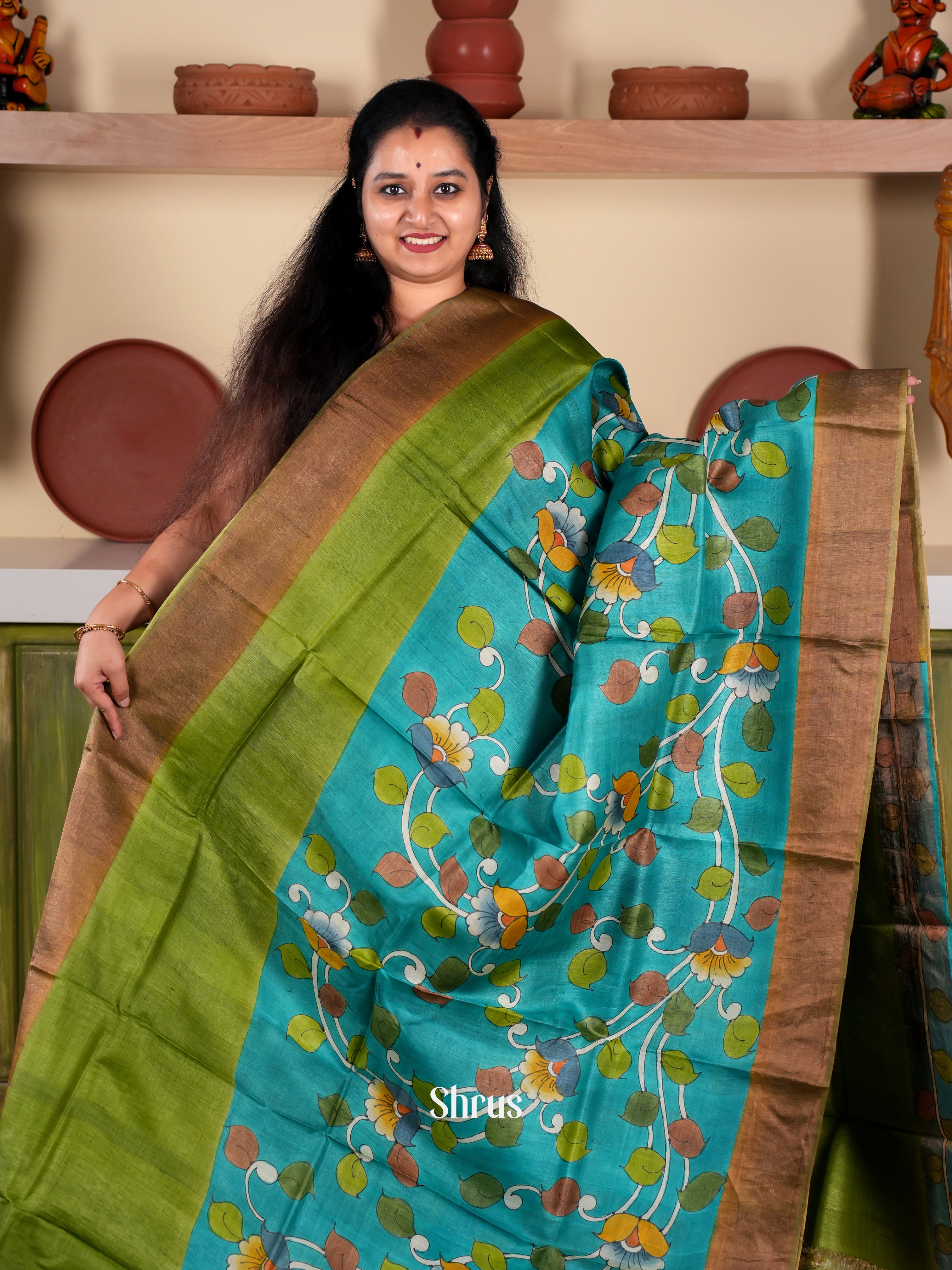 Leaf Green & Green - Tussar Saree - Shop on Shrus.com
