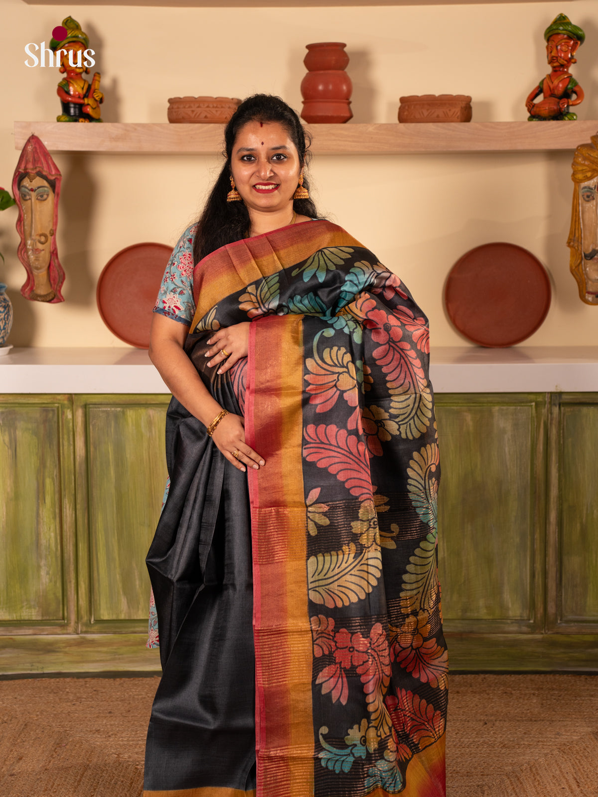 CJS22038 - Tussar Saree - Shop on Shrus.com
