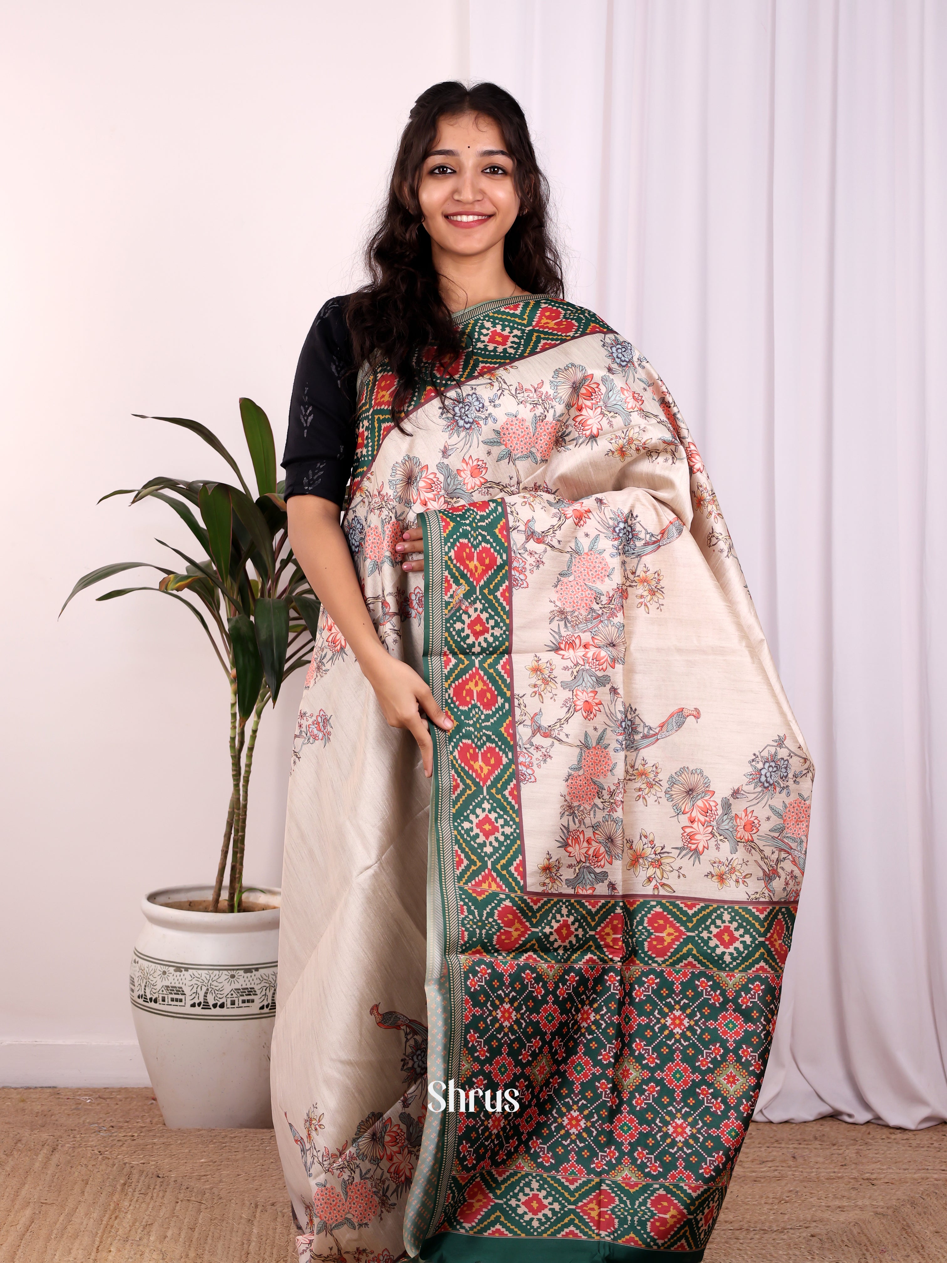 Cream & Green- Champa semitussar Saree - Shop on Shrus.com