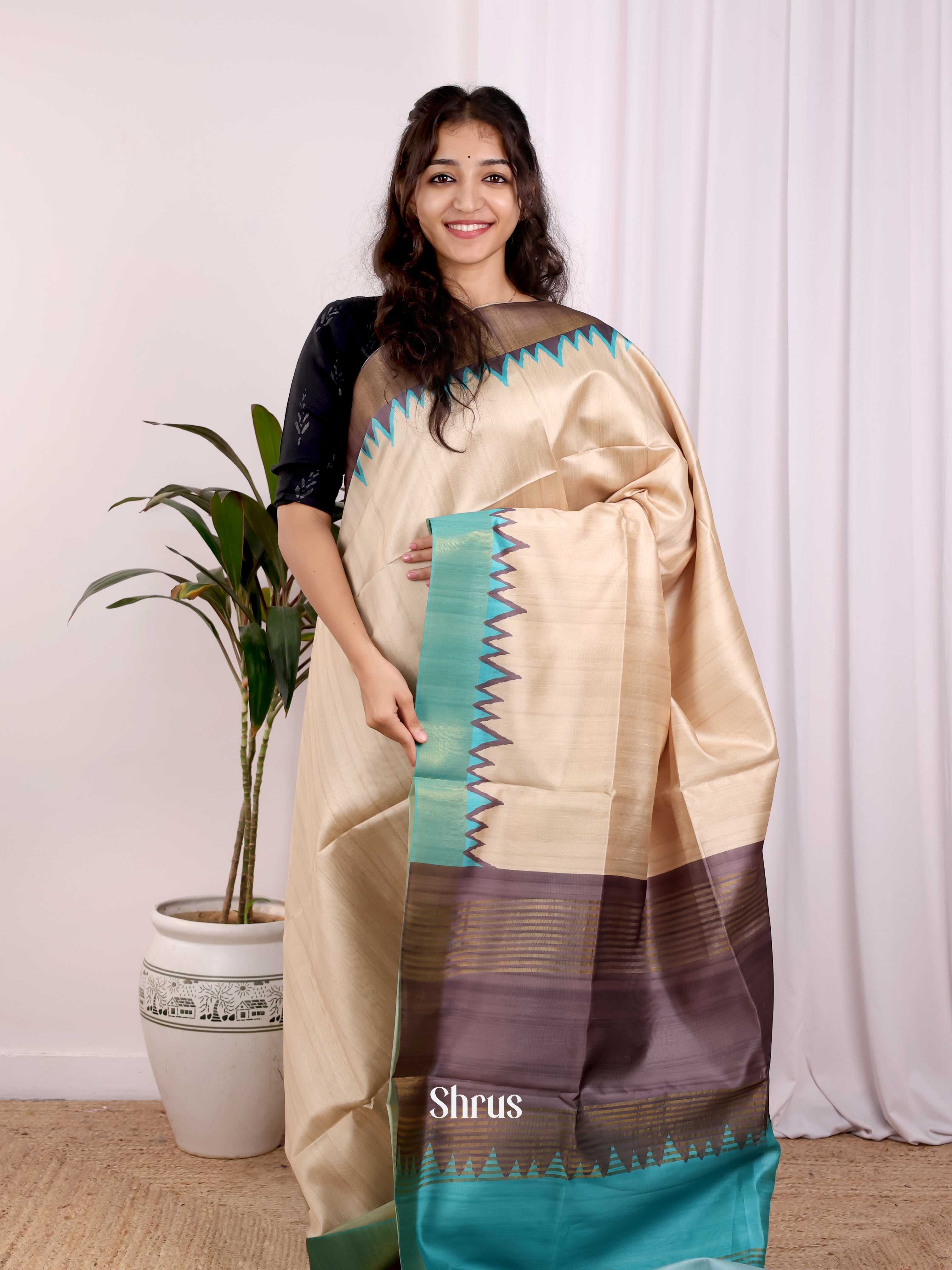 CJS22251- Champa semitussar Saree - Shop on Shrus.com