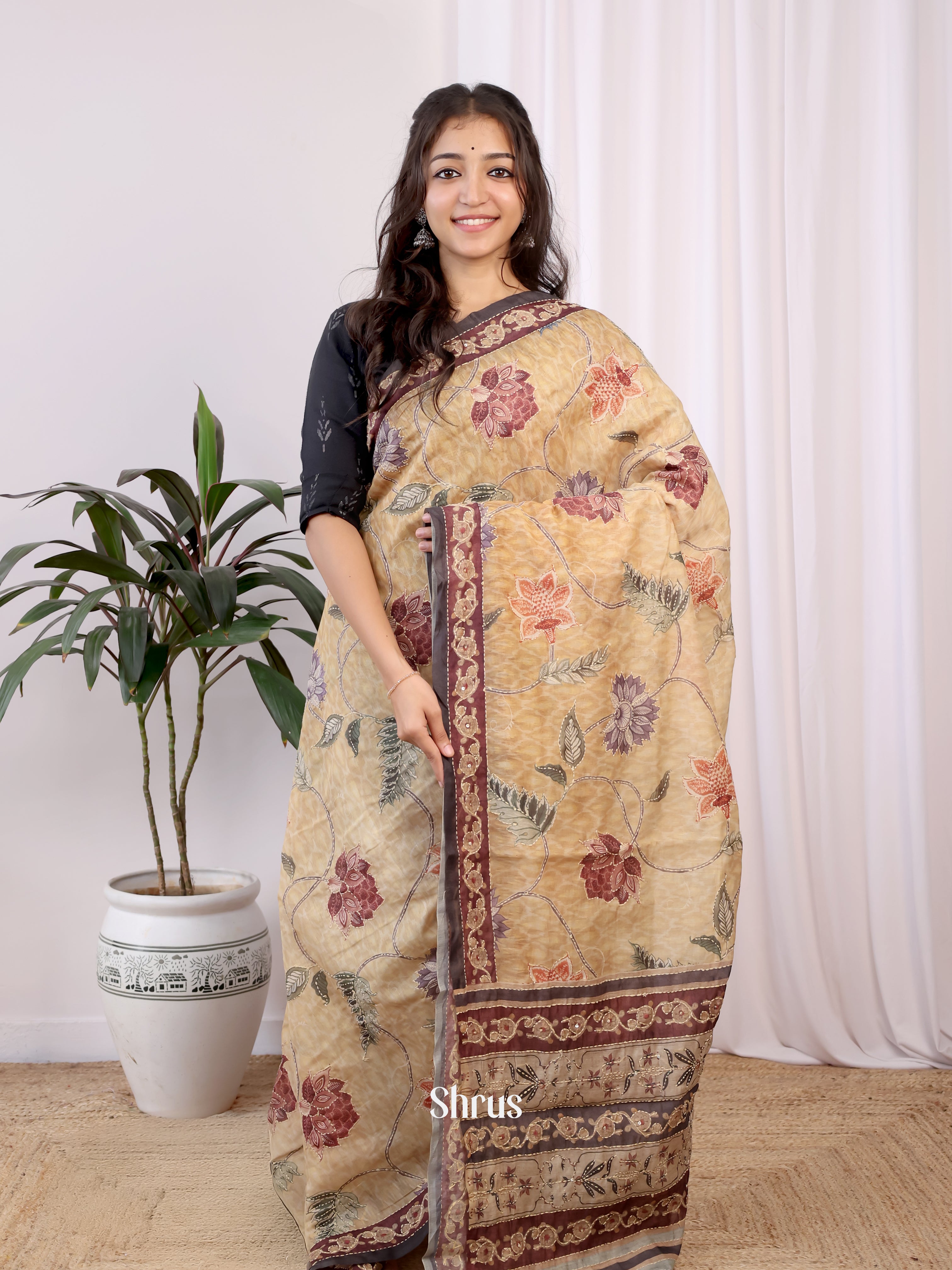 Cream & Brown- Semi Kantha Saree - Shop on Shrus.com
