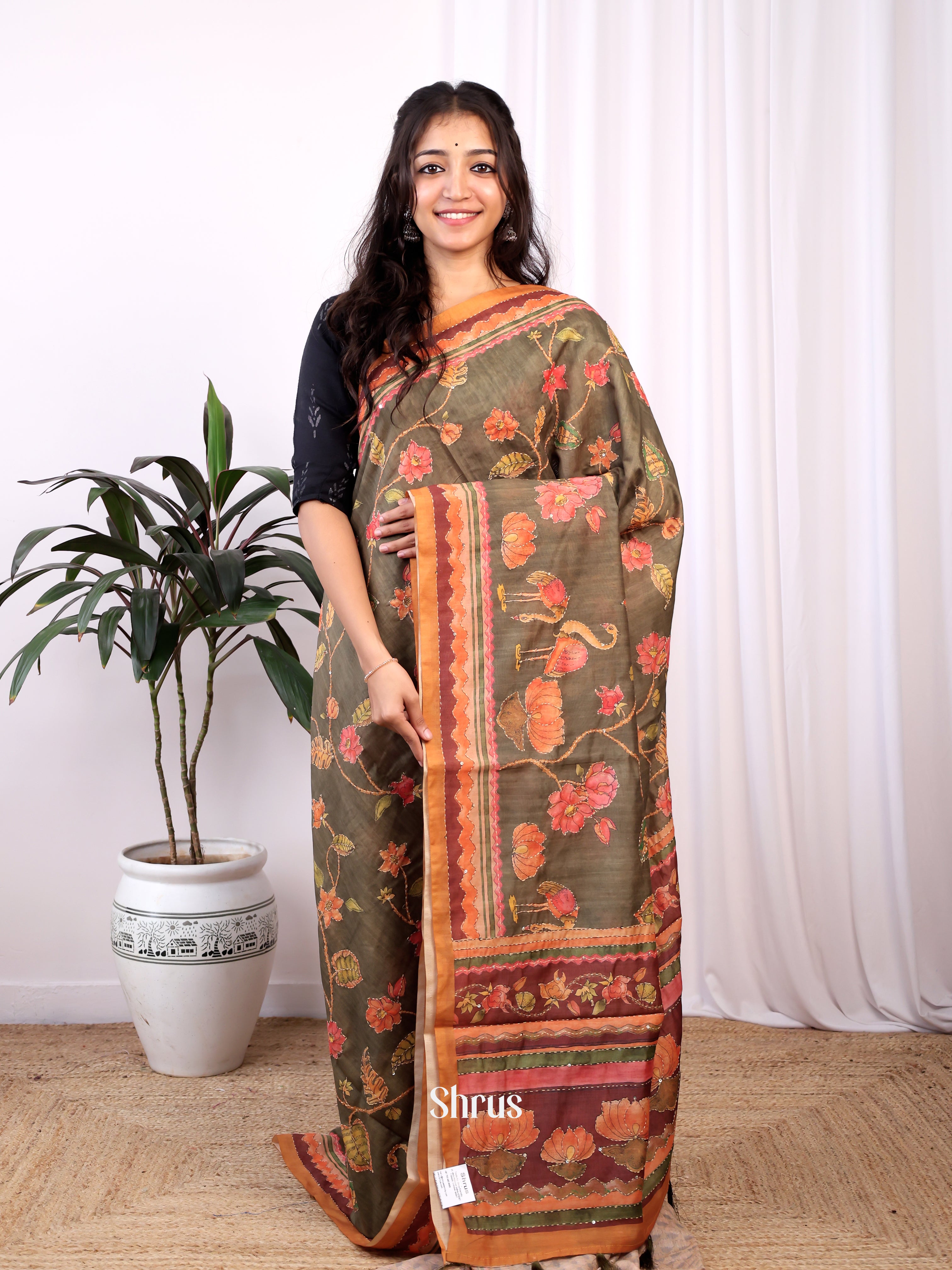 Grey & Brown - Semi Kantha Saree - Shop on Shrus.com