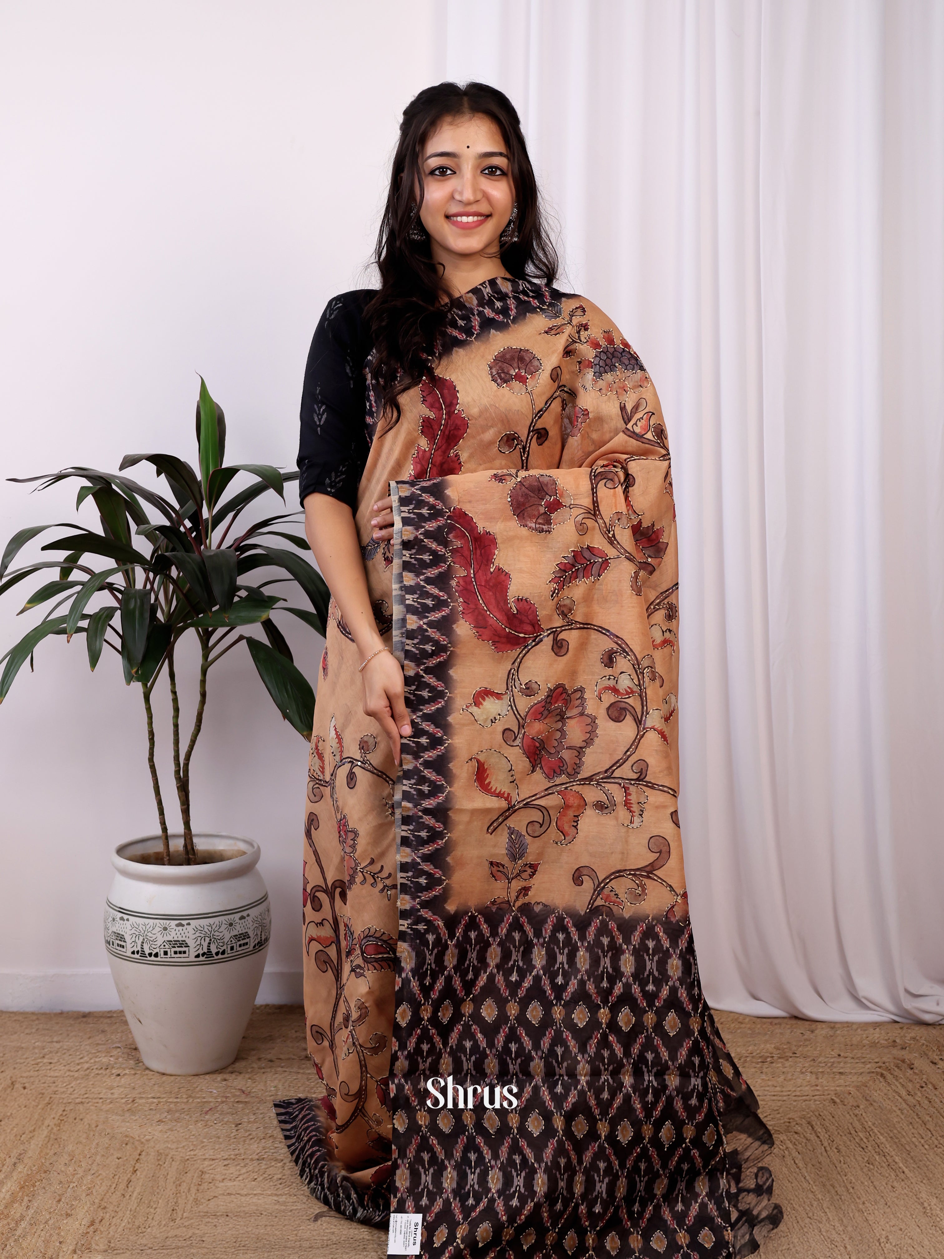 Brown - Semi Kantha Saree - Shop on Shrus.com