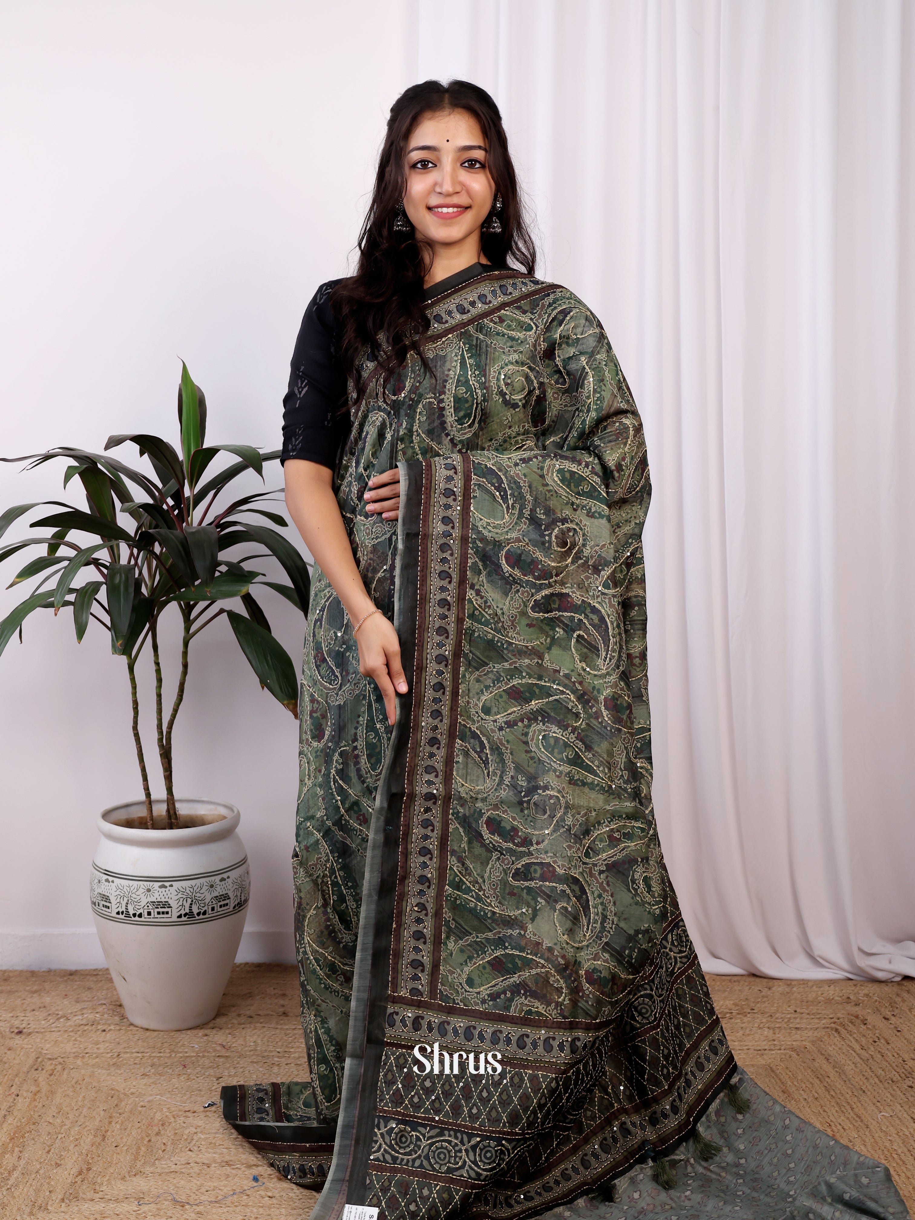 Green & Brown - Semi Kantha Saree - Shop on Shrus.com