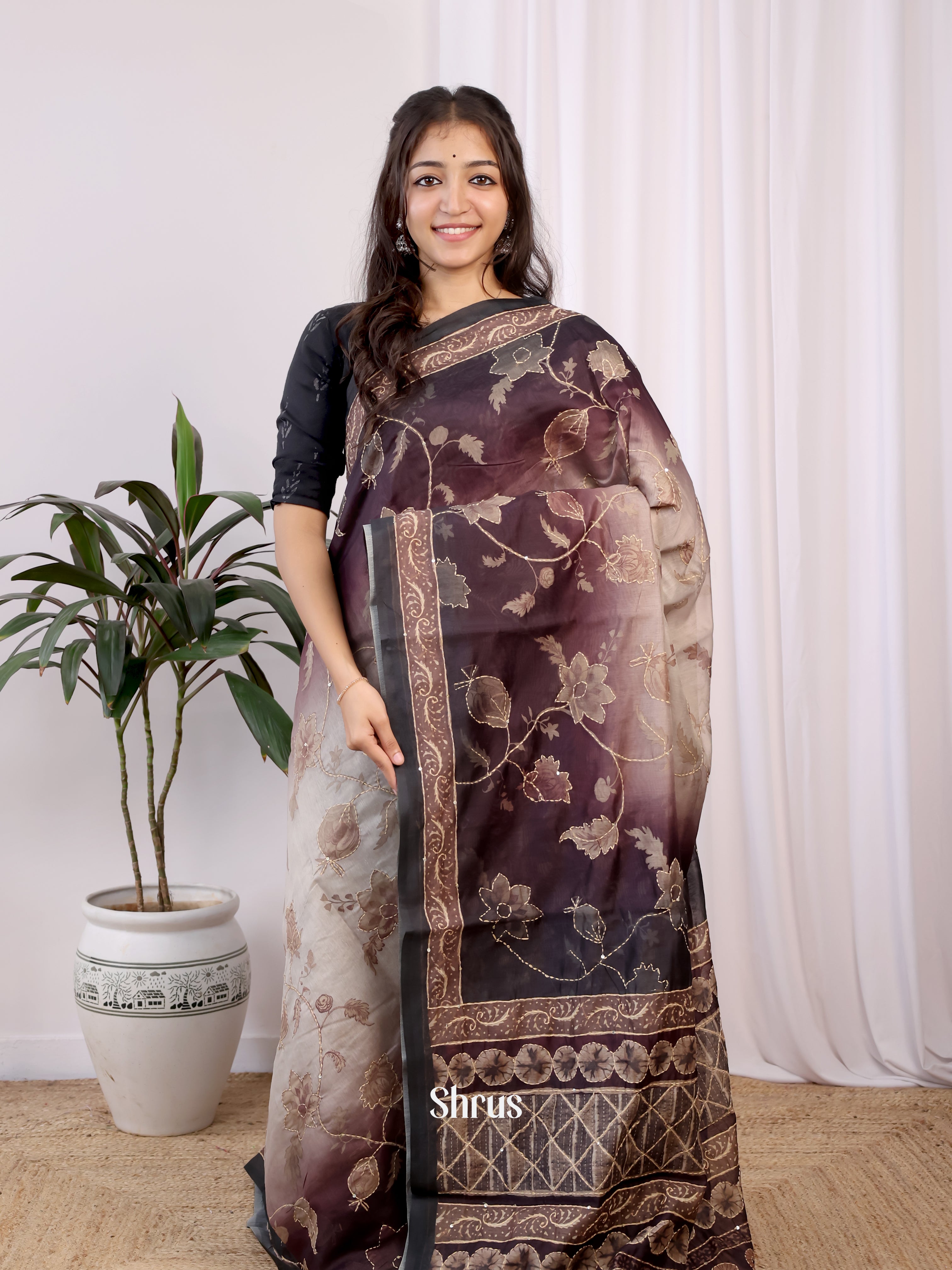 Grey & Brown- Semi Kantha Saree - Shop on Shrus.com