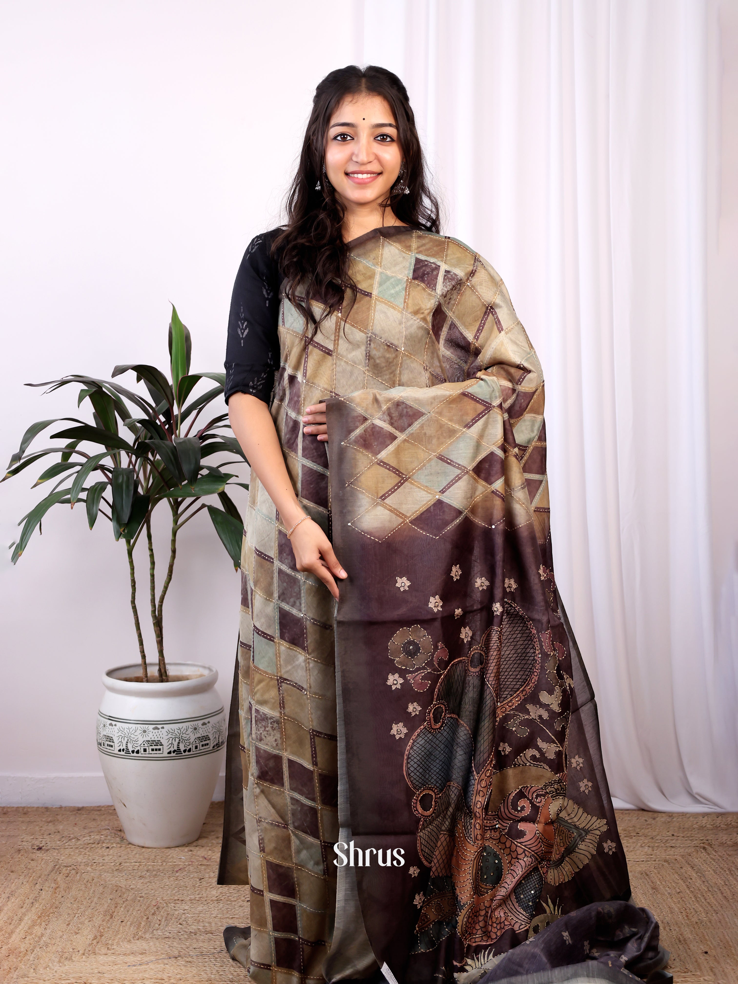 Grey & Brown- Semi Kantha Saree - Shop on Shrus.com