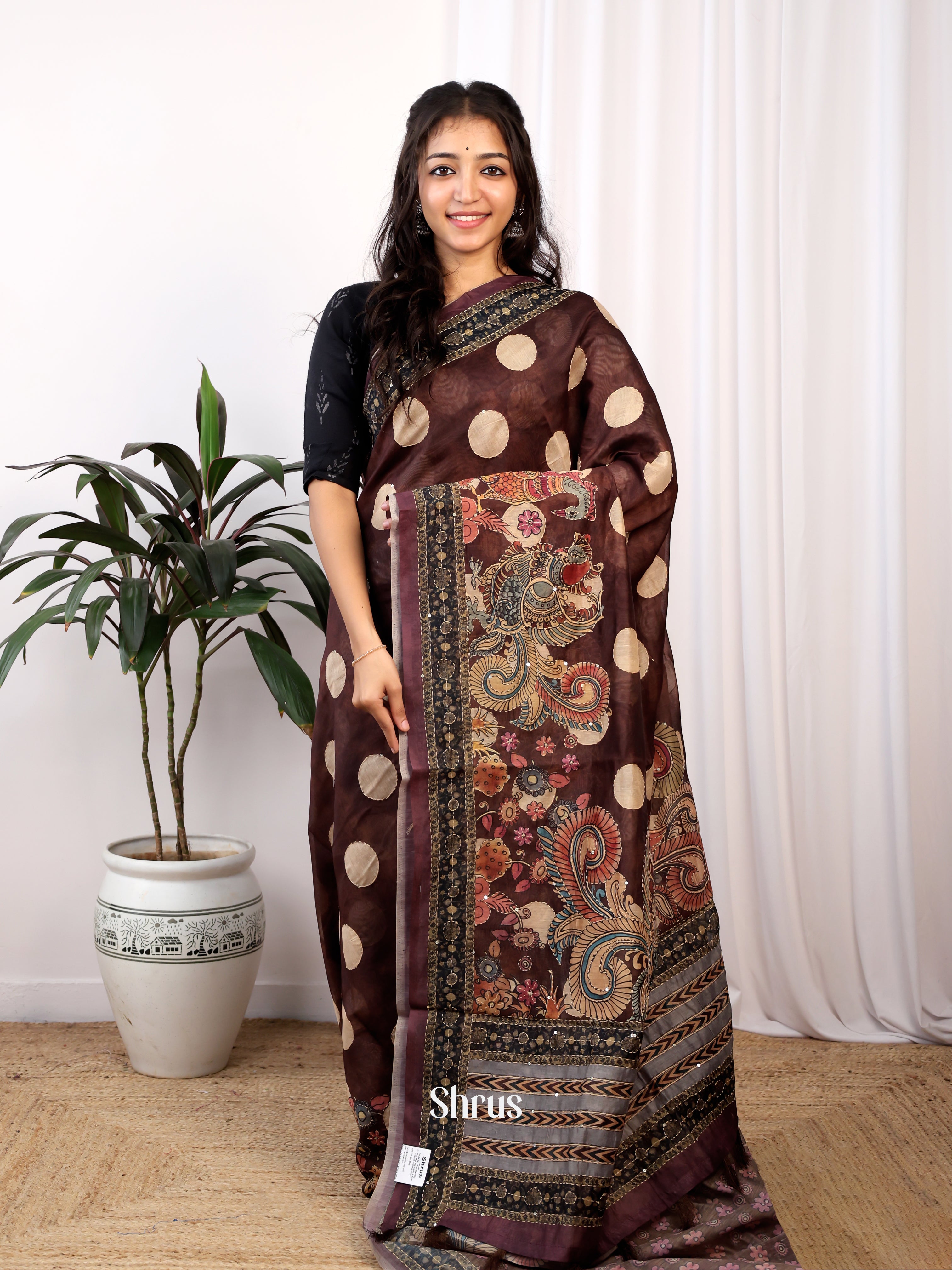 Brown & Grey- Semi Kantha Saree - Shop on Shrus.com