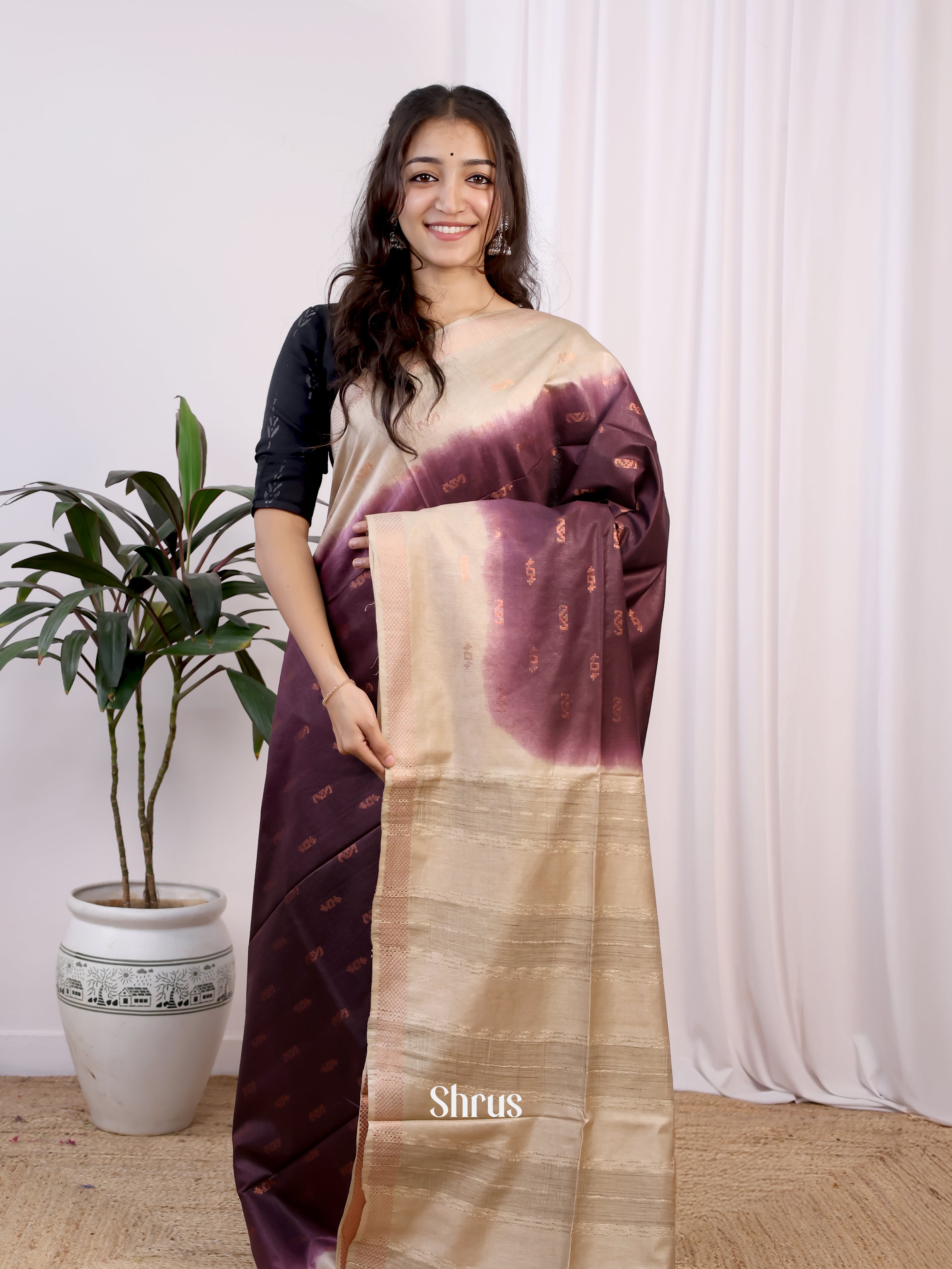 Brown & Cream - Semi Tussar Saree - Shop on Shrus.com