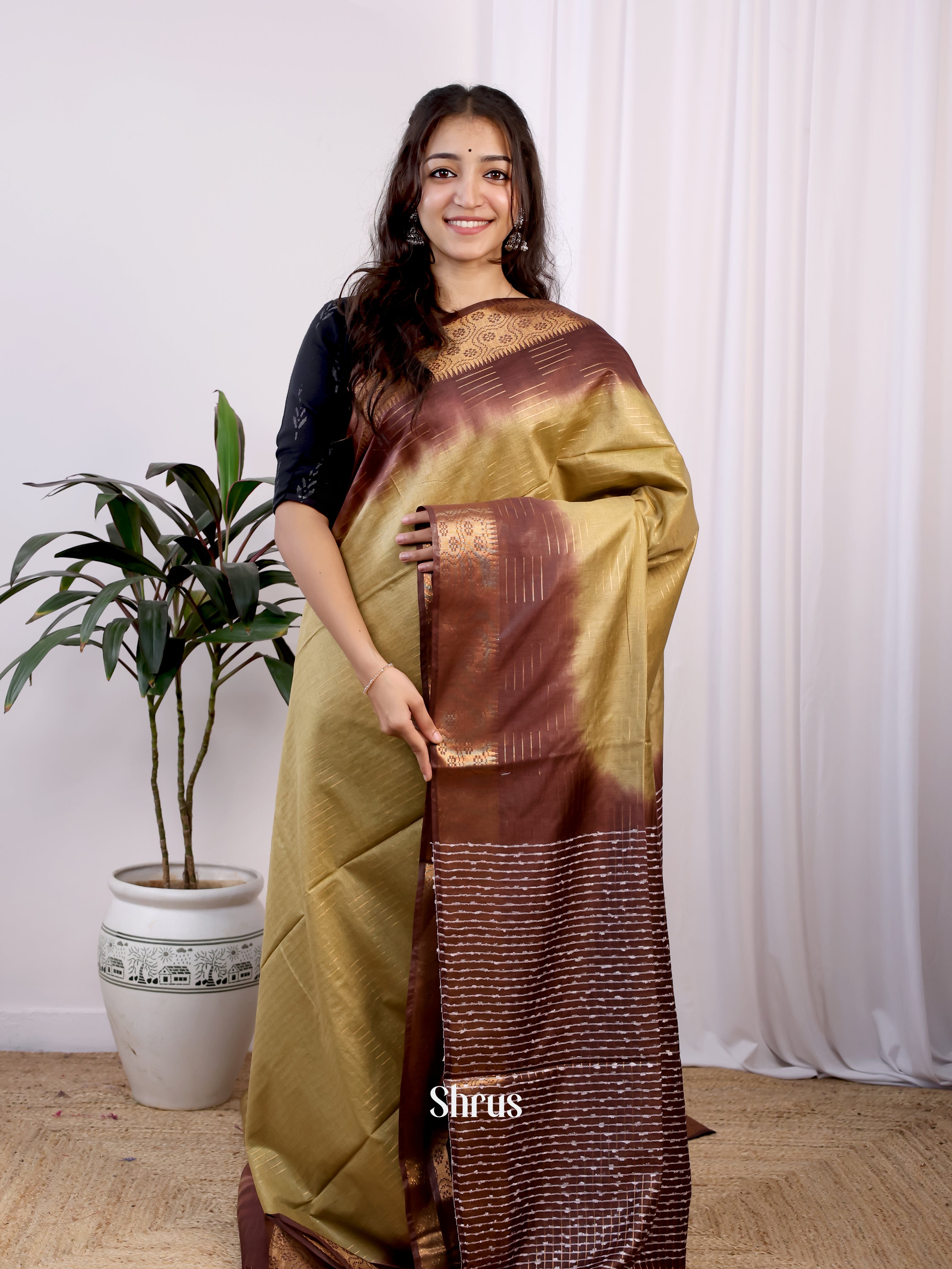 Green & Brown -Semi Tussar Saree - Shop on Shrus.com