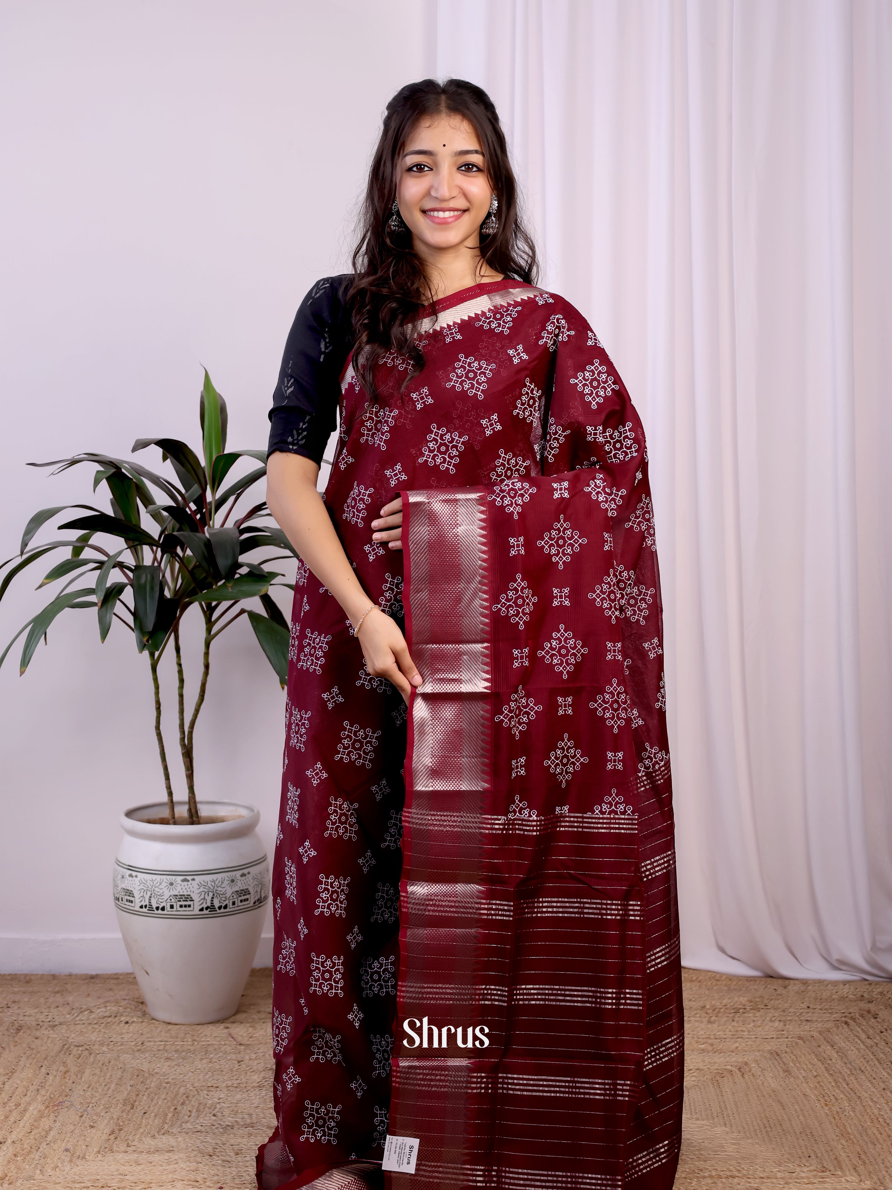 Maroon(Single Tone) - Mangalagiri silkcotton Saree - Shop on Shrus.com