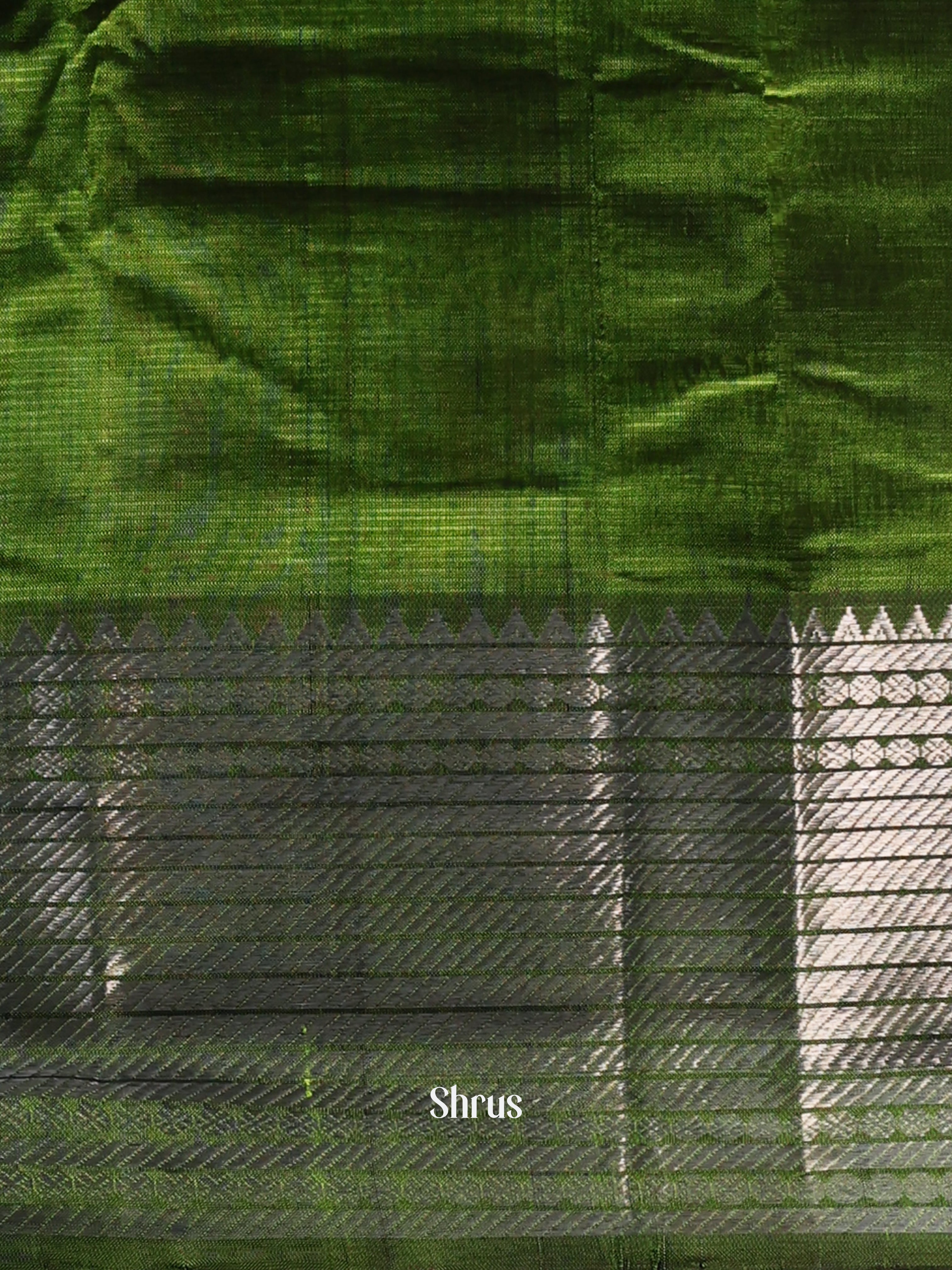 Plain Olive Green(Single Tone) – Mangalagiri silkcotton Saree - Shop on Shrus.com