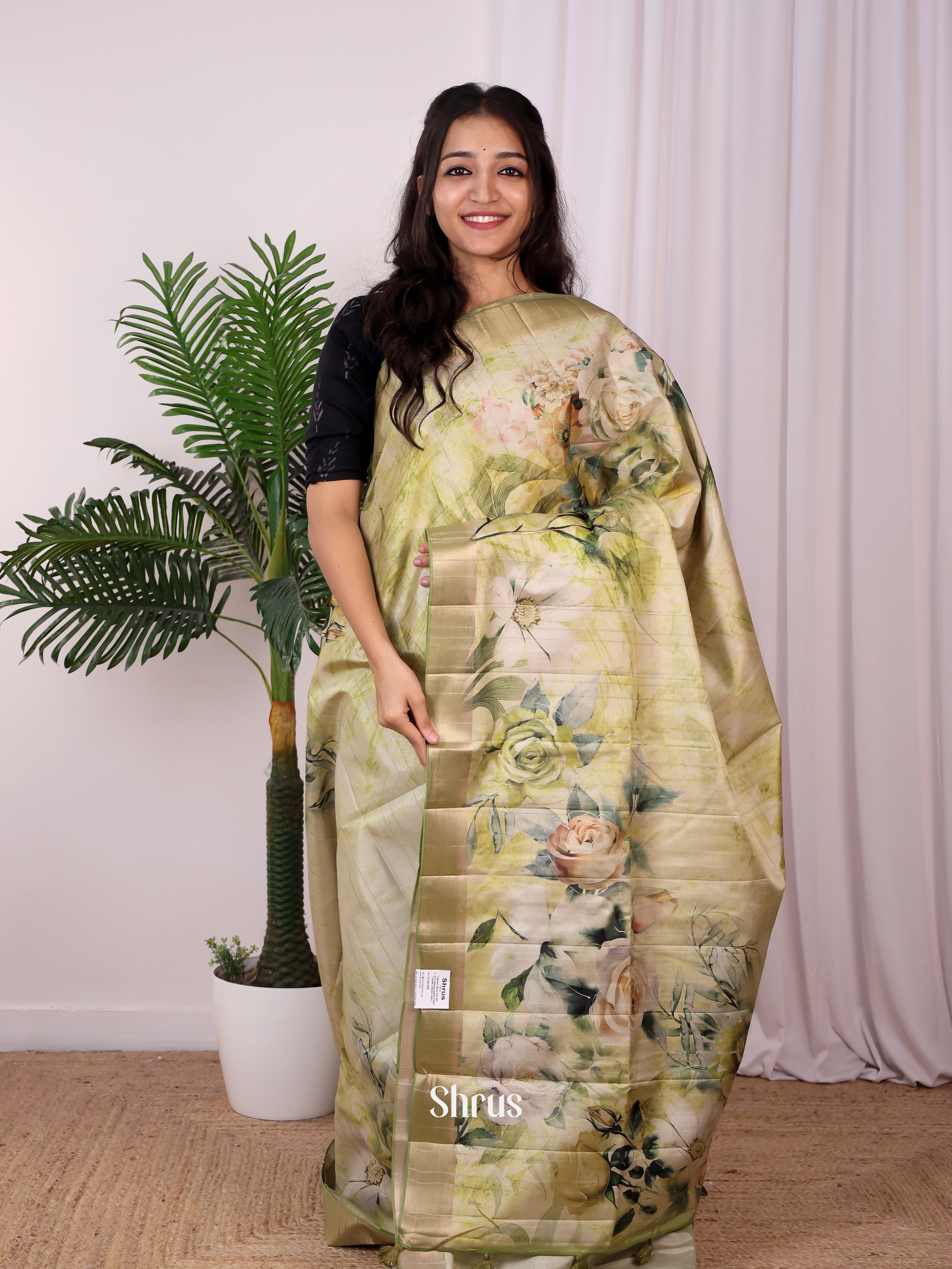 Green - Semi Tussar Saree - Shop on Shrus.com