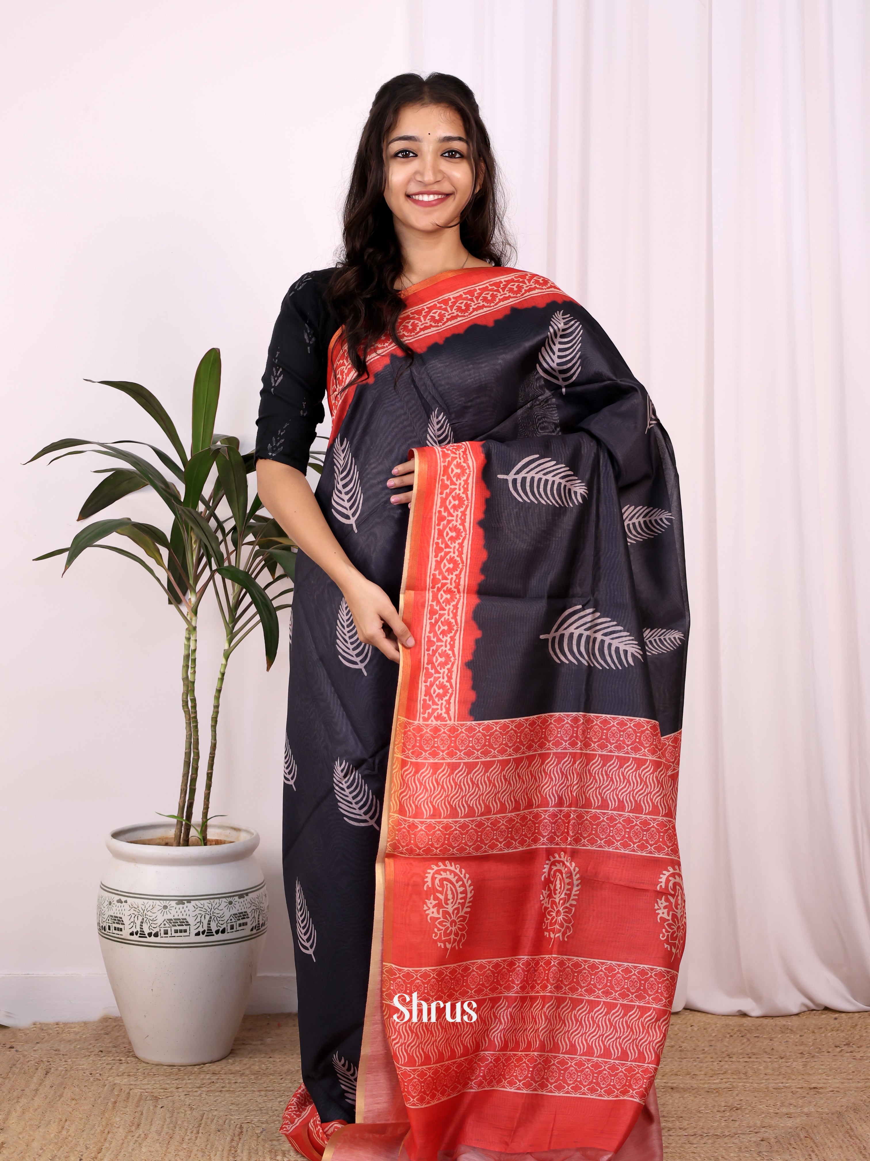 Black & Red - Champa semitussar Saree - Shop on Shrus.com