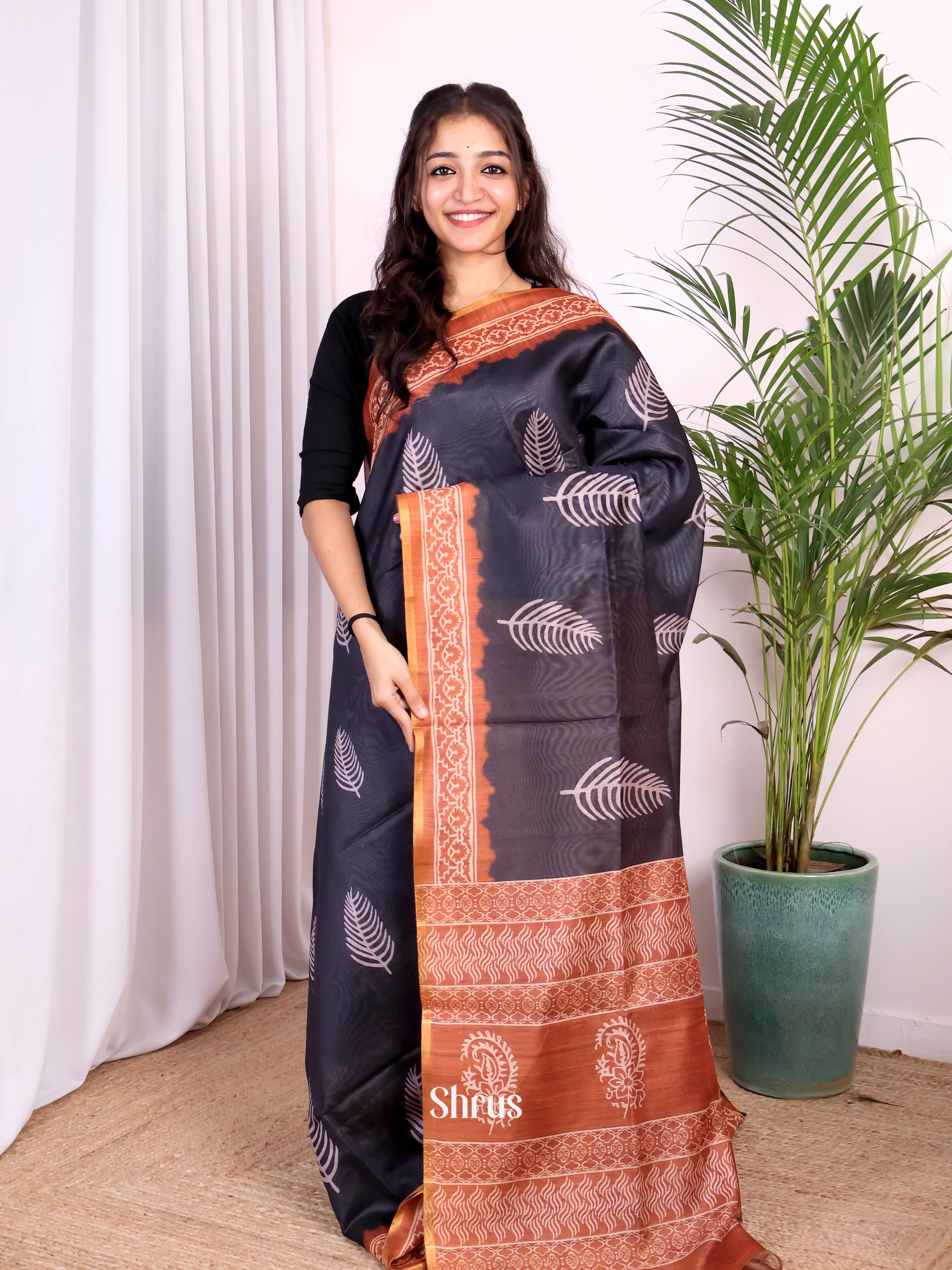 Black & brown - Champa semitussar Saree - Shop on Shrus.com