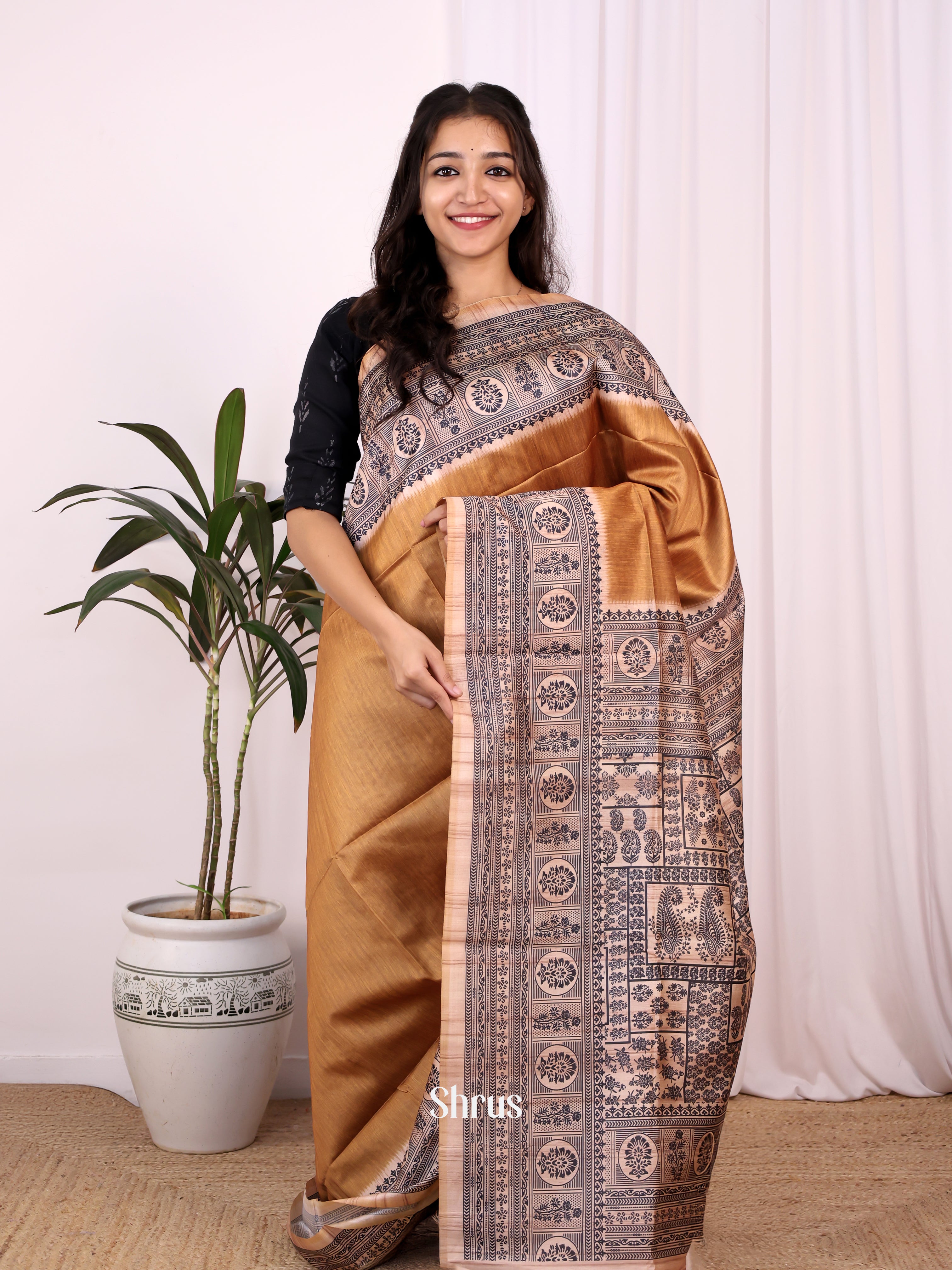 Mustard & Peach - Champa semitussar Saree - Shop on Shrus.com