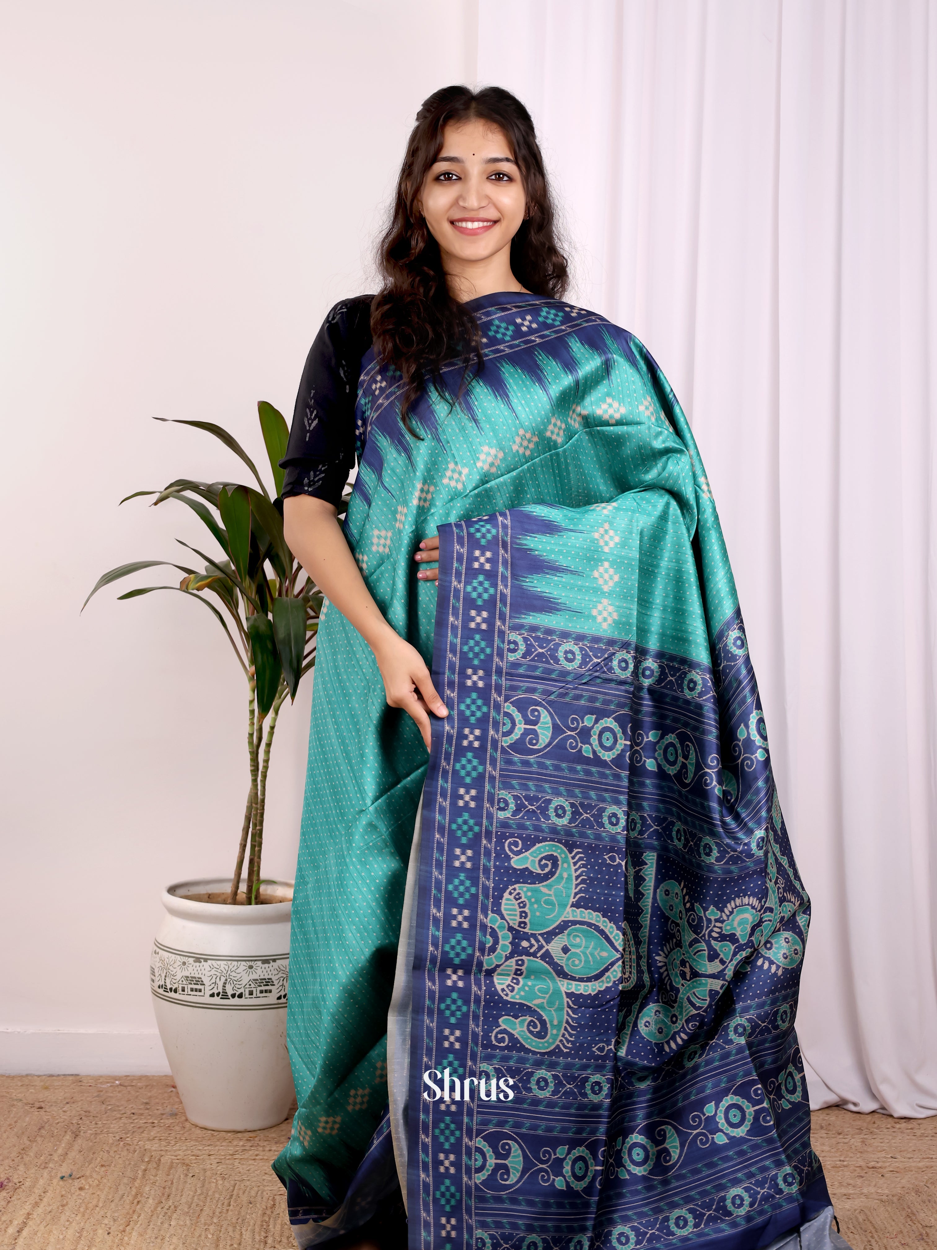 Green & Blue - Champa semitussar Saree - Shop on Shrus.com