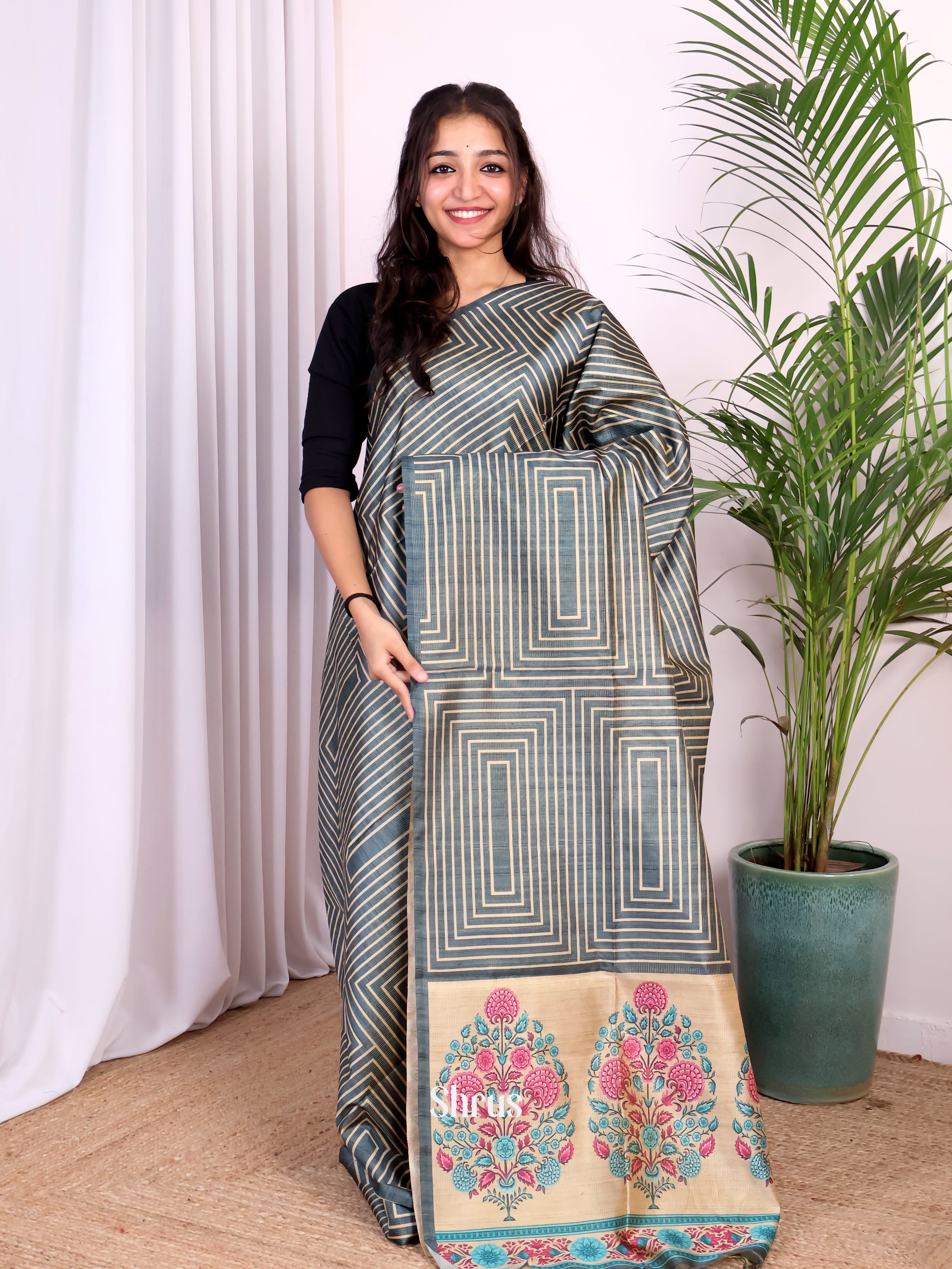 Grey & Cream - Champa semitussar Saree - Shop on Shrus.com