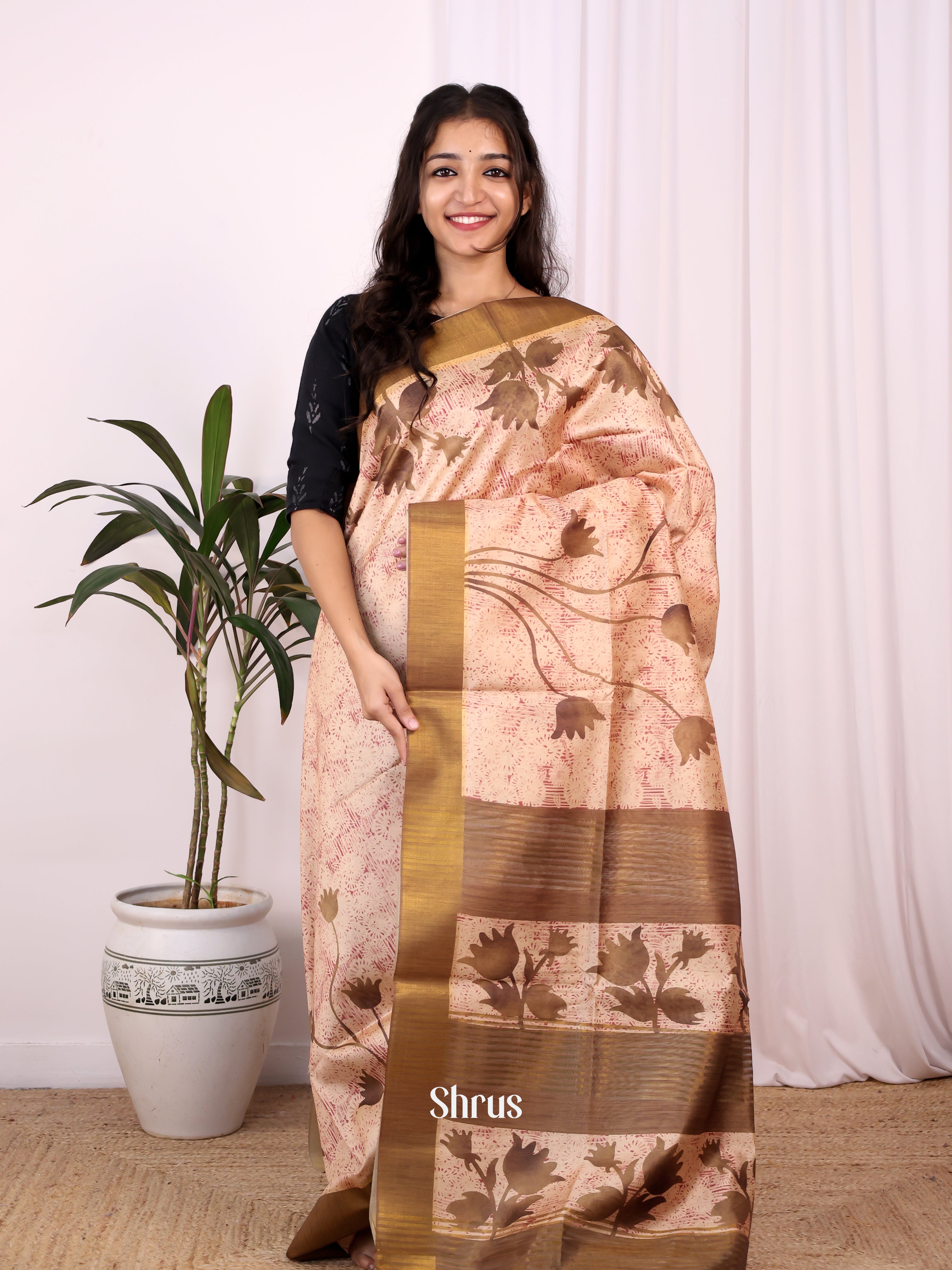 Cream & Green - Champa semitussar Saree - Shop on Shrus.com