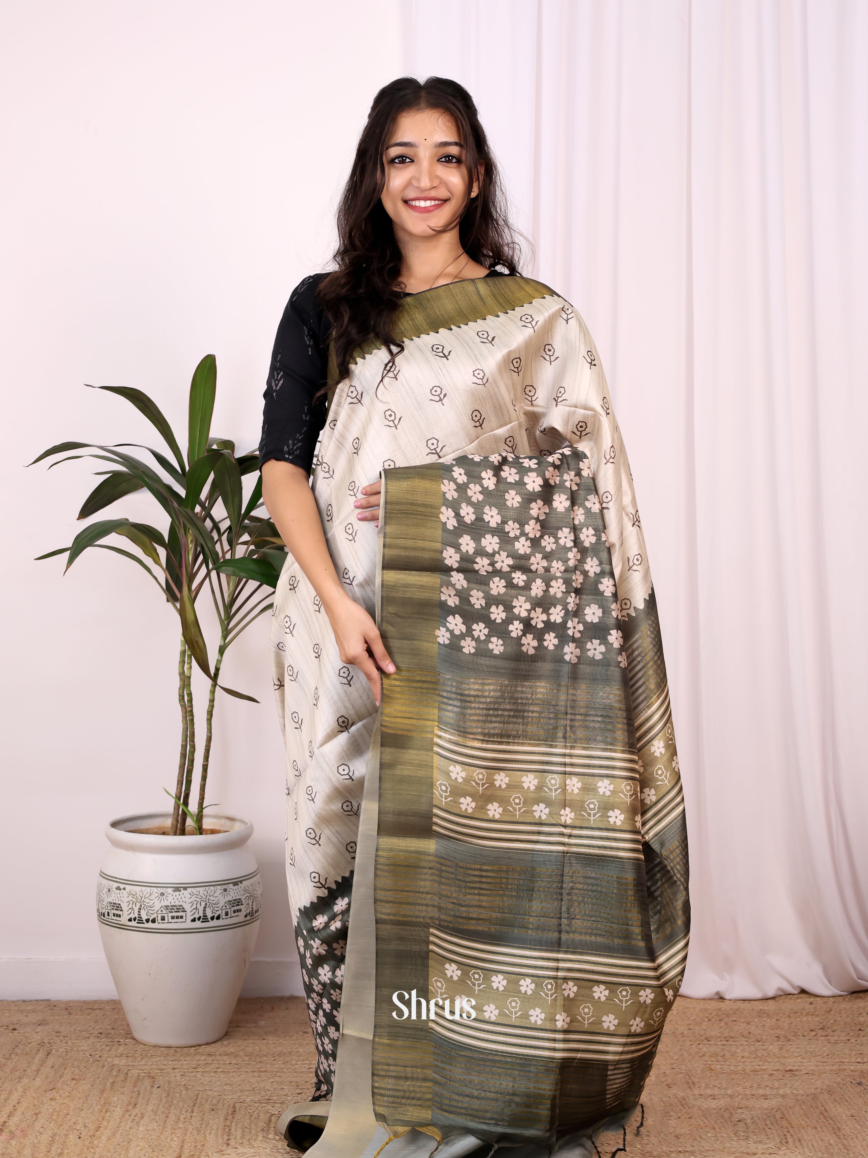 Cream & Grey - Champa semitussar Saree - Shop on Shrus.com