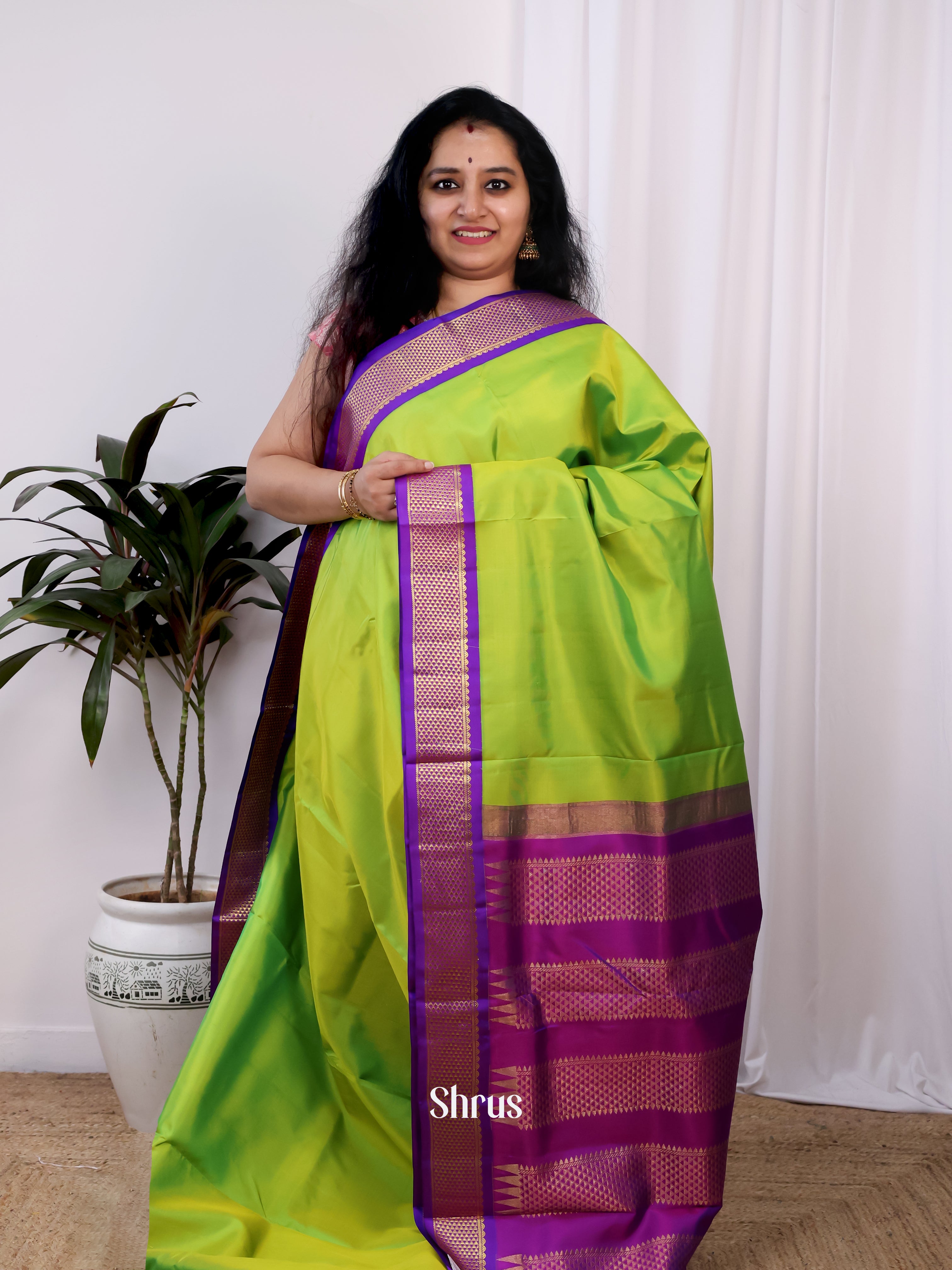 CJS28021 - Kanchipuram silk 9Yards Saree - Shop on Shrus.com