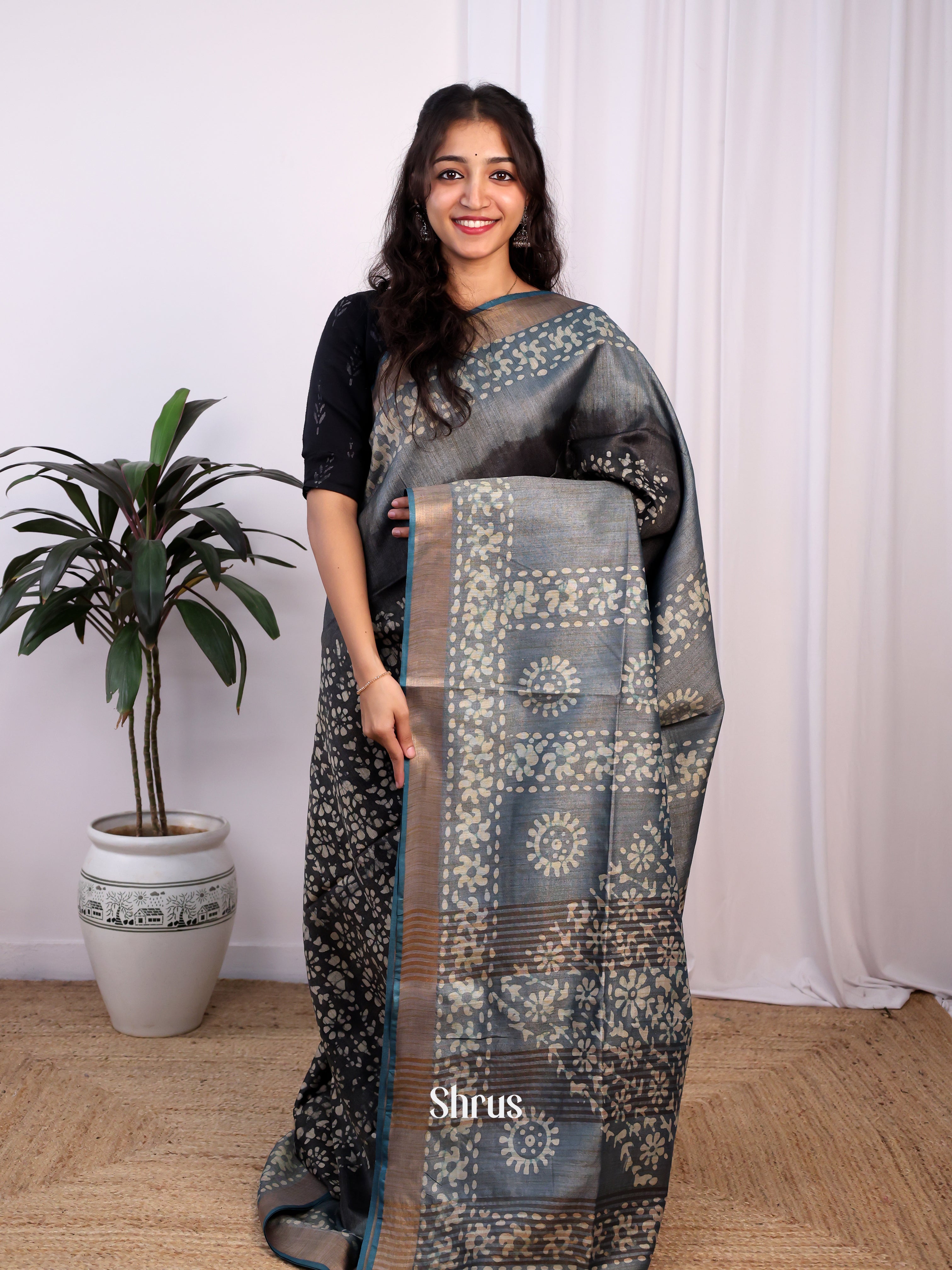 Black & Grey -Bhatik Saree - Shop on Shrus.com