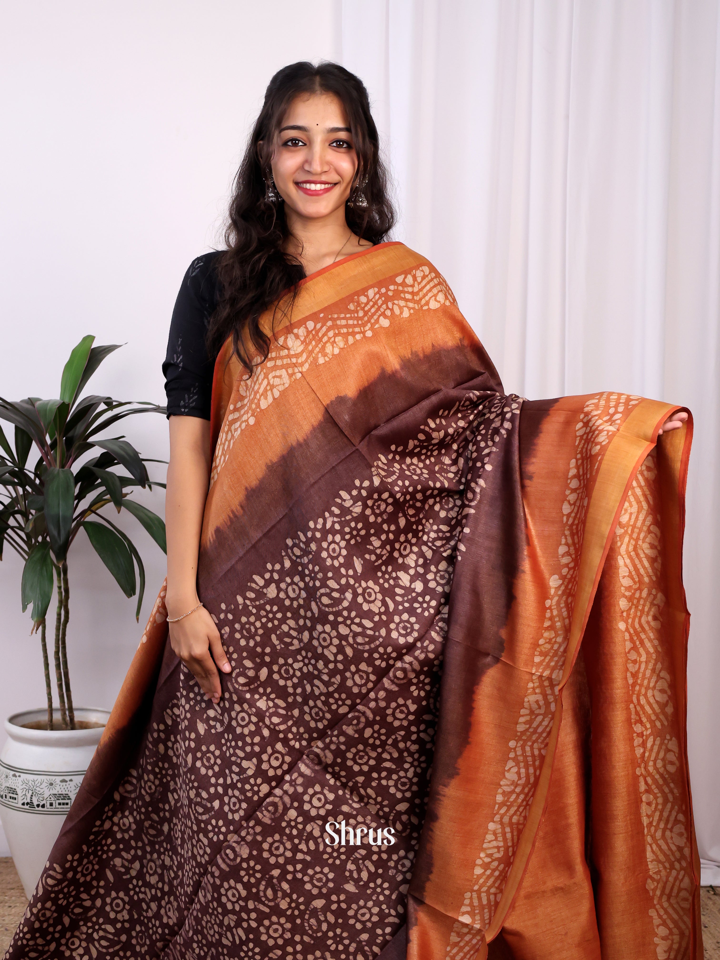 Dark & Lite Brown -Bhatik Saree - Shop on Shrus.com