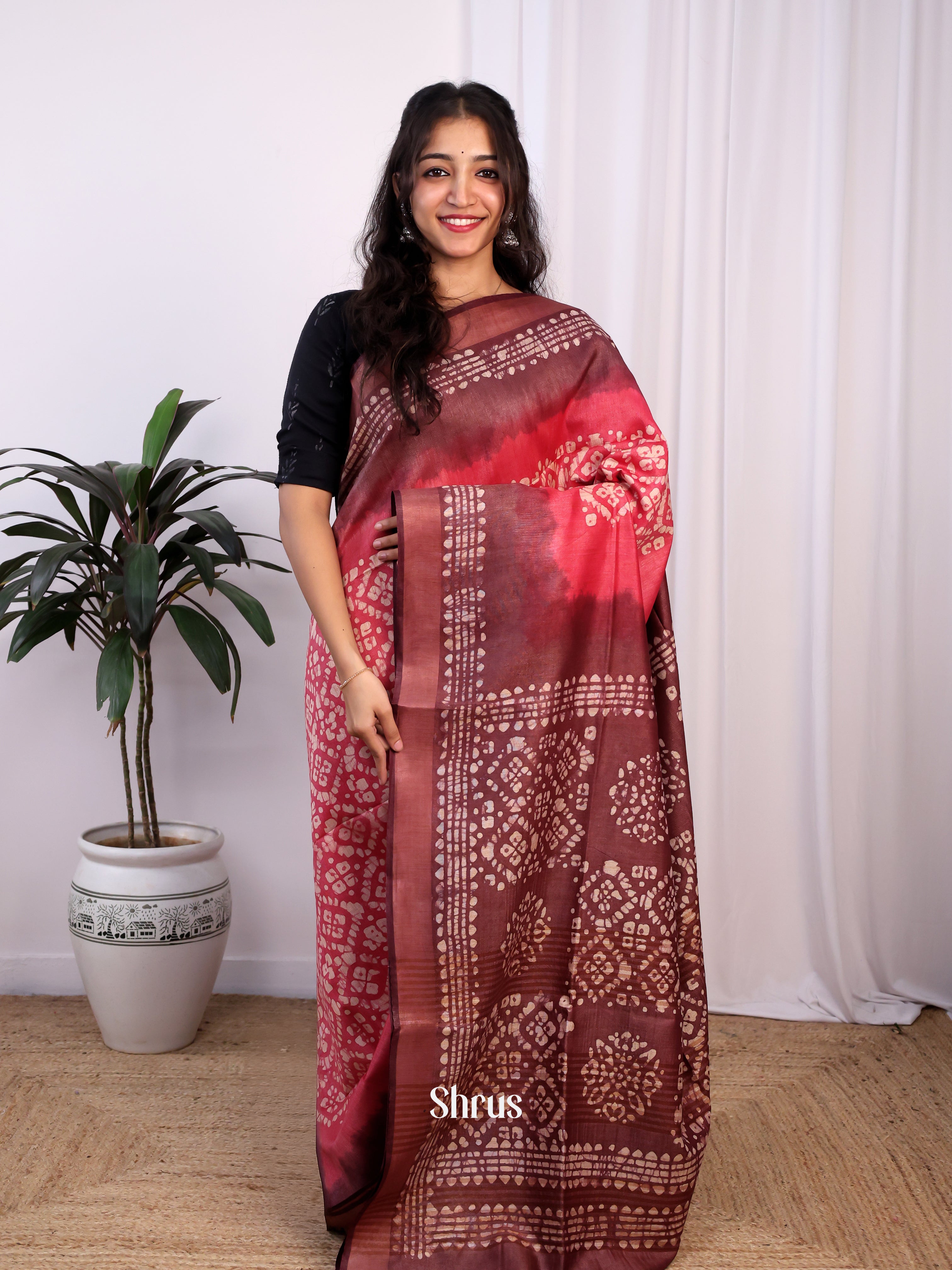 Red & Brown-Bhatik Saree - Shop on Shrus.com
