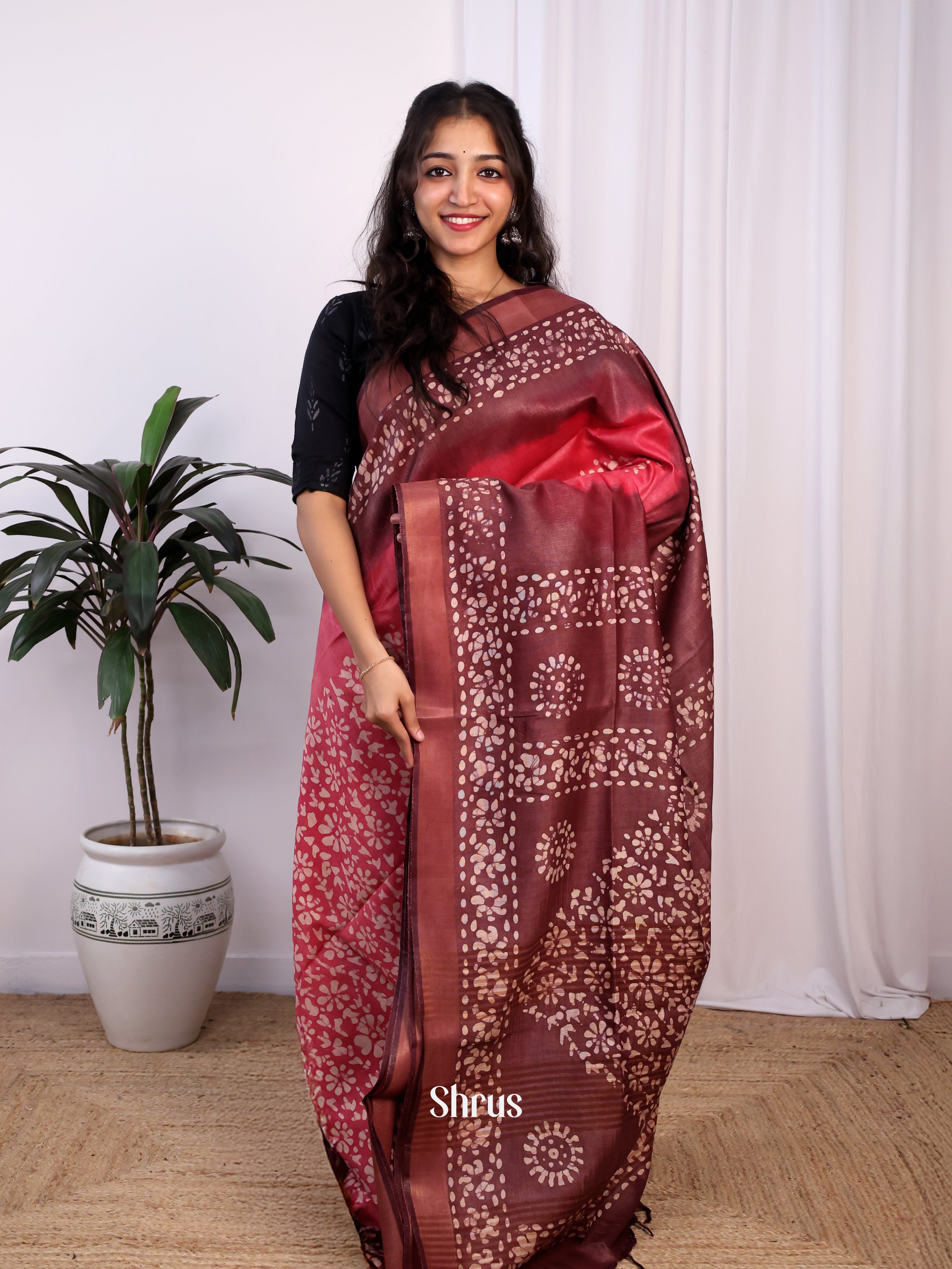 Pink & Brown -Bhatik Saree - Shop on Shrus.com