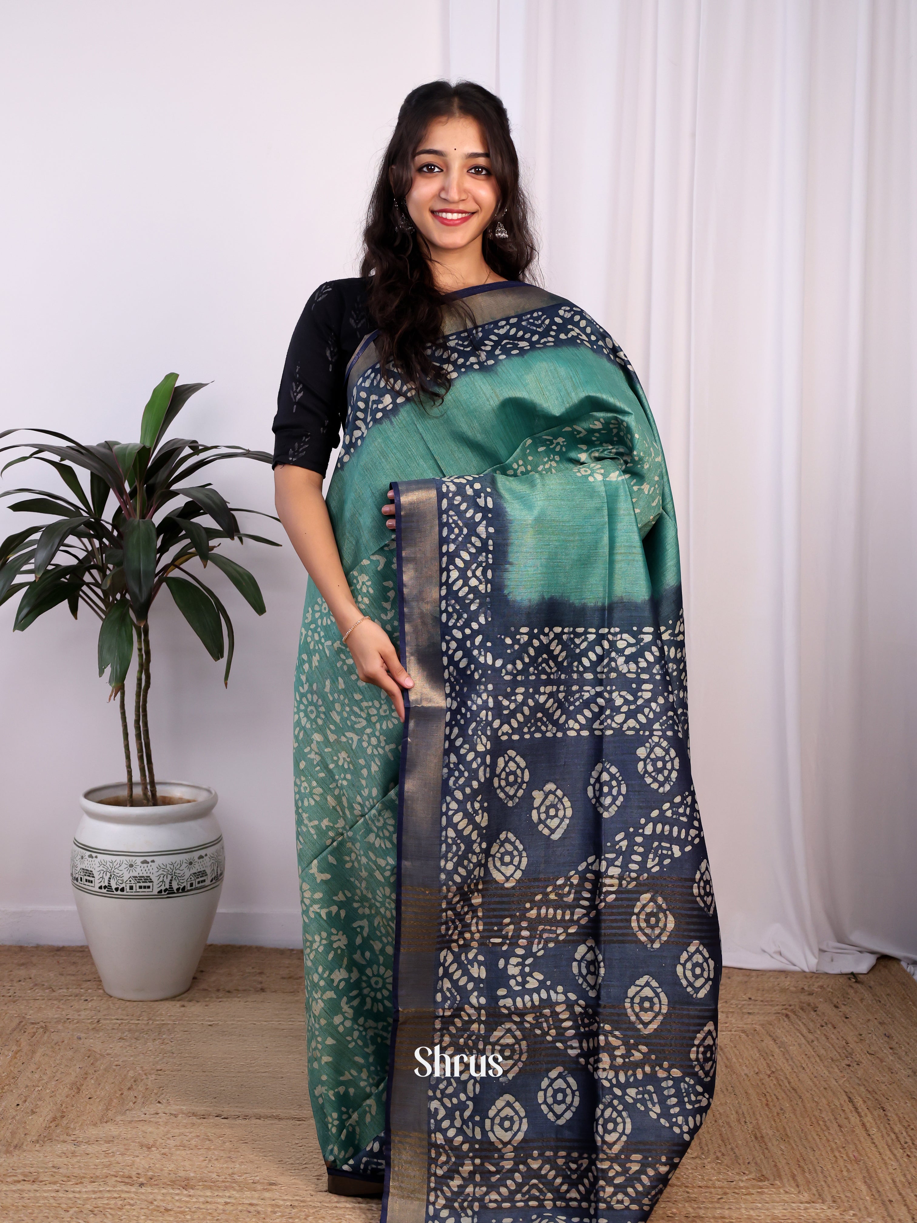 Green & Blue - Bhatik Saree - Shop on Shrus.com