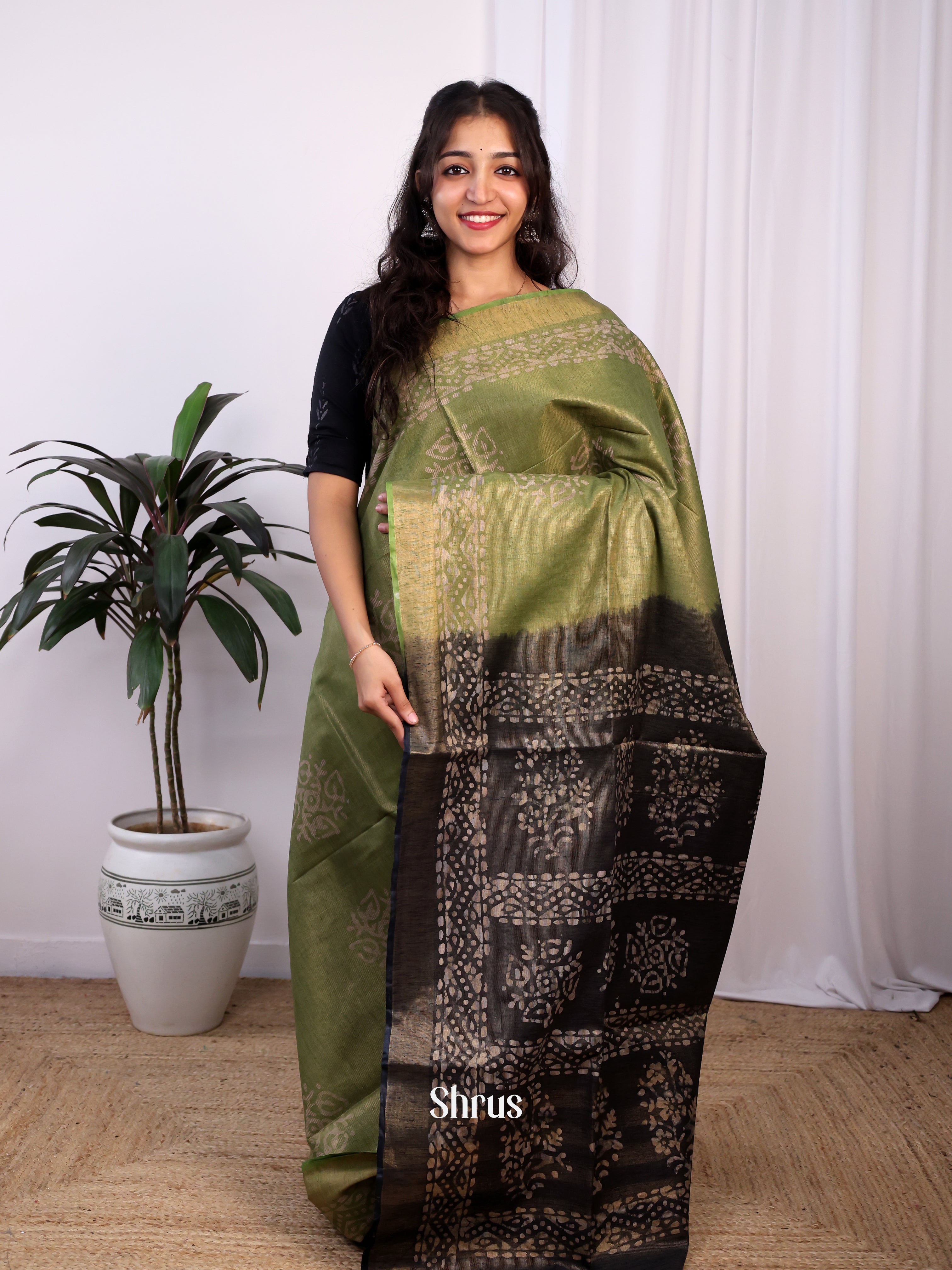 Green & Black -Bhatik Saree - Shop on Shrus.com