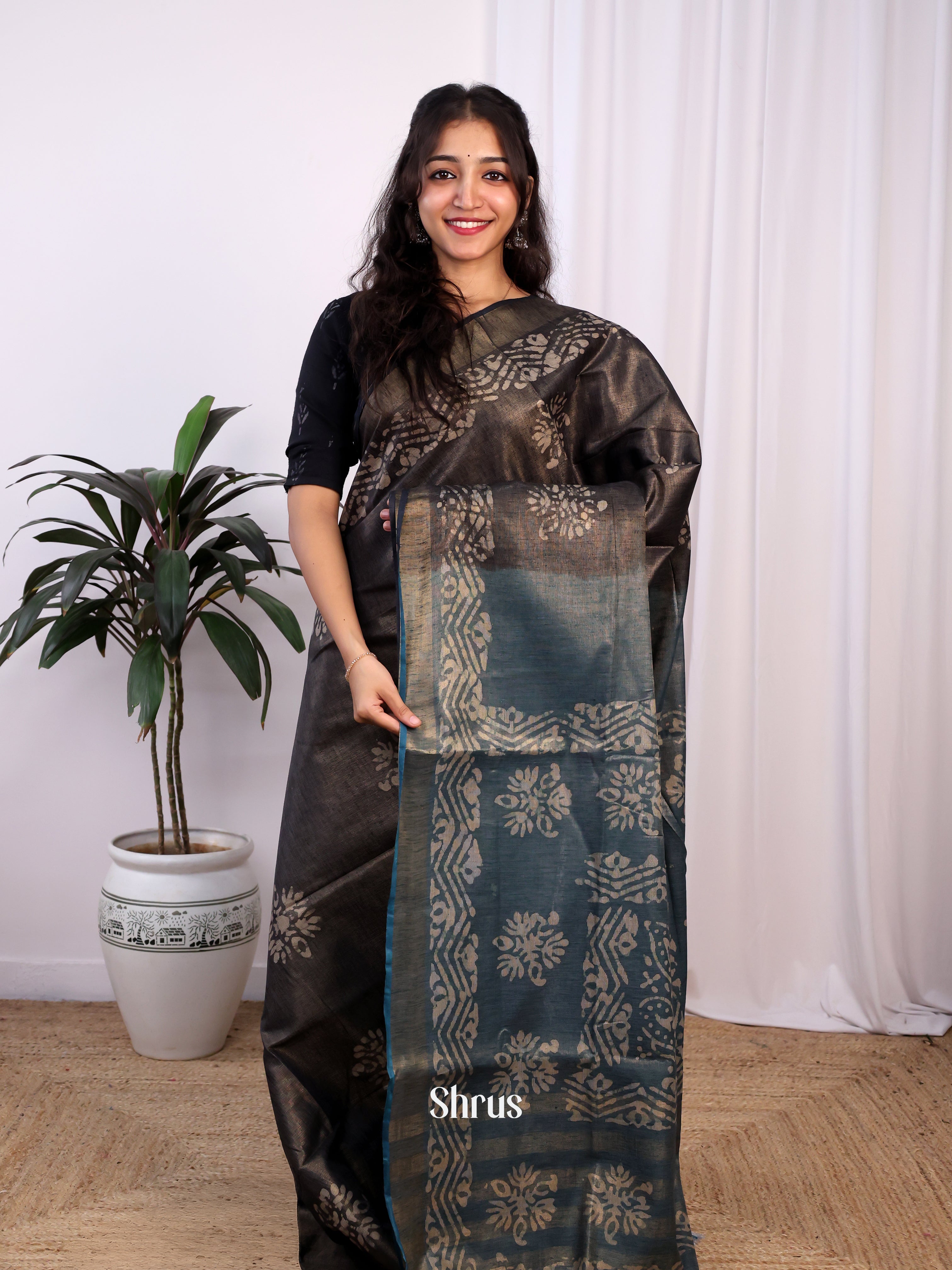 Black & Grey -Bhatik Saree - Shop on Shrus.com