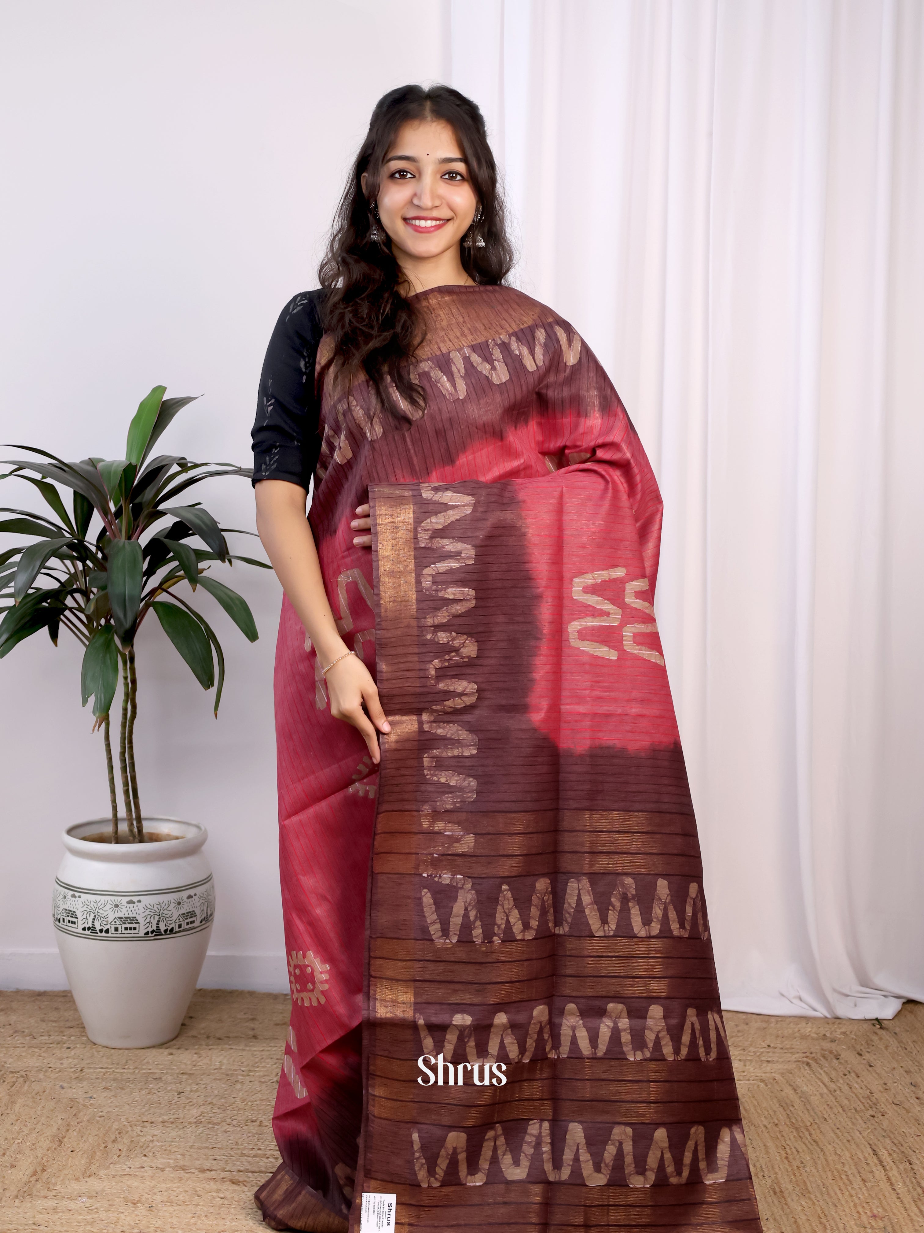 Pink & Brown -Bhatik Saree - Shop on Shrus.com