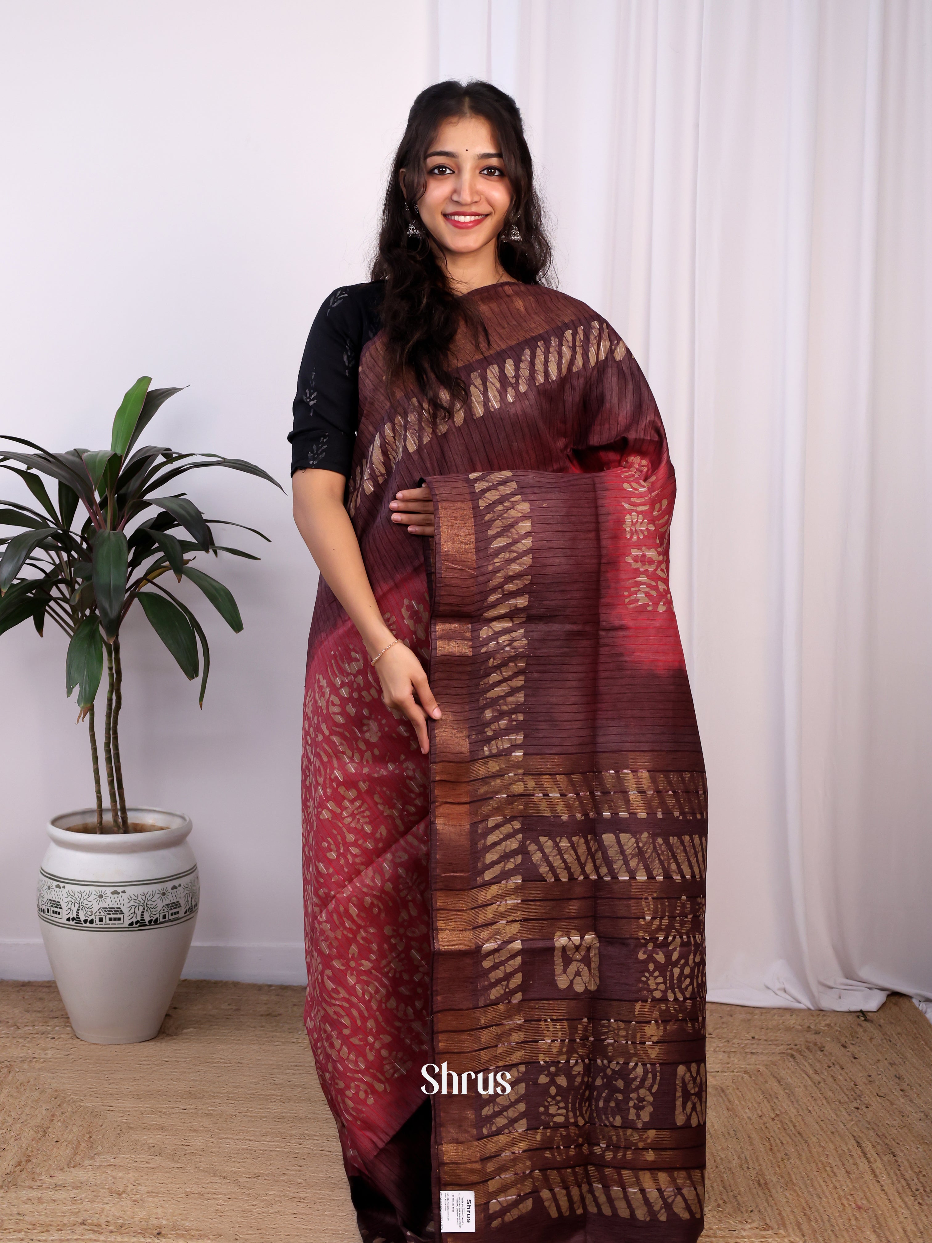 Pink & Brown -Bhatik Saree - Shop on Shrus.com