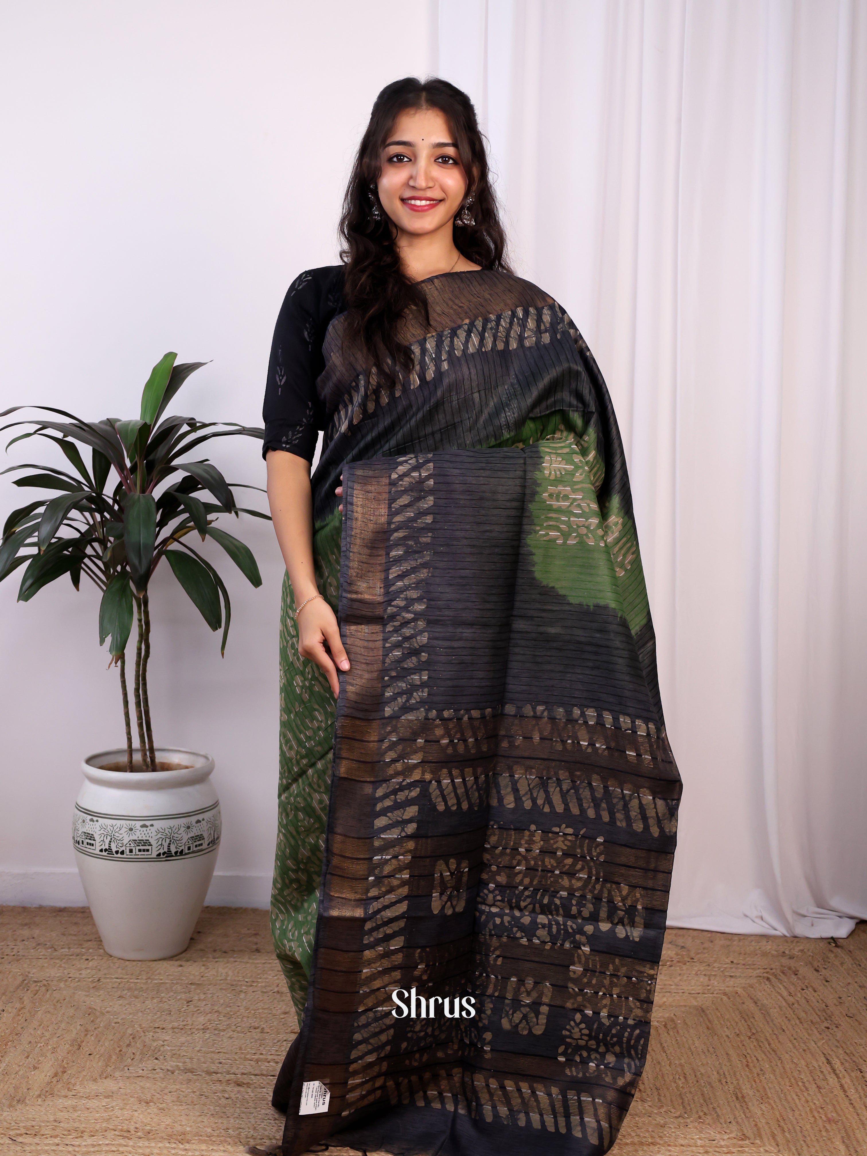 cjs28120 -Bhatik Saree - Shop on Shrus.com