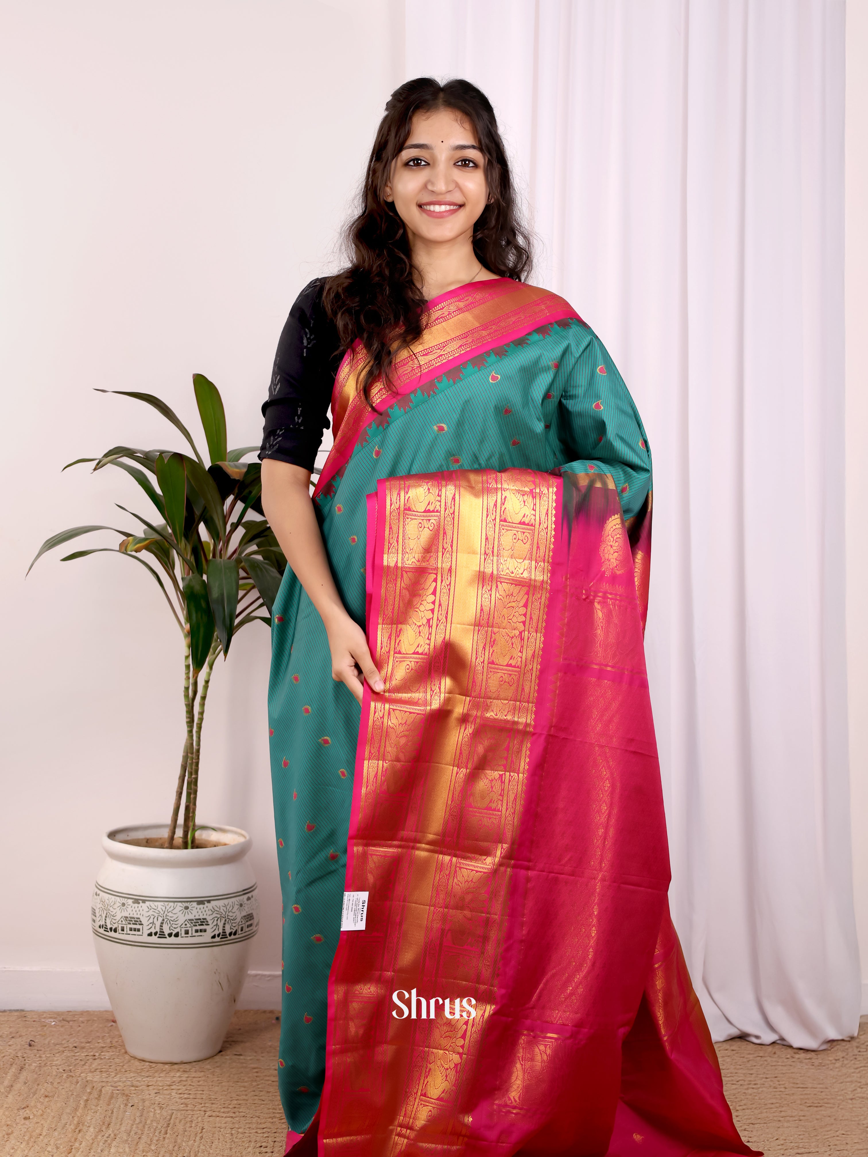 Green & Pink - Gadwal halfpure Saree - Shop on Shrus.com