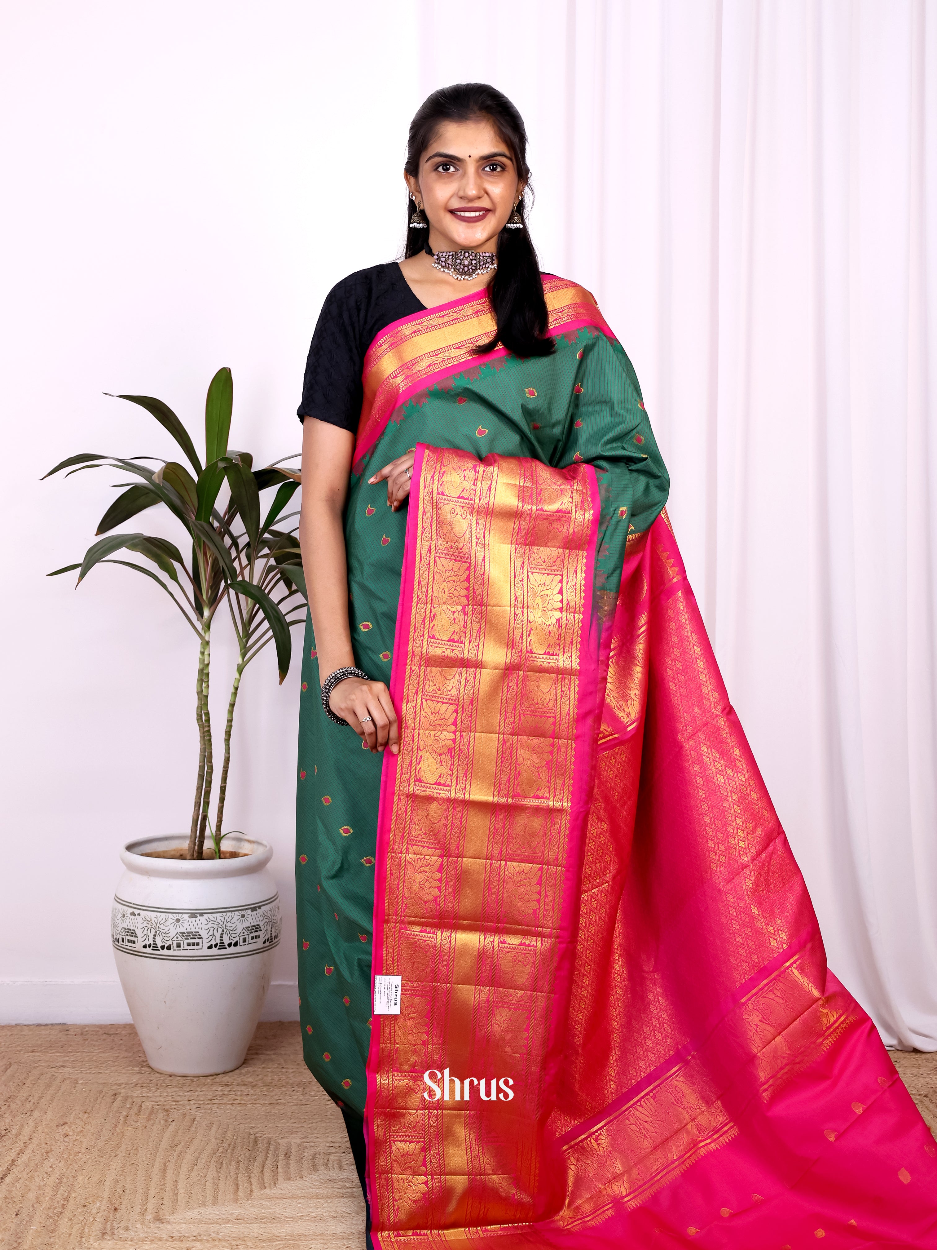 Green & Pink- Gadwal halfpure Saree - Shop on Shrus.com