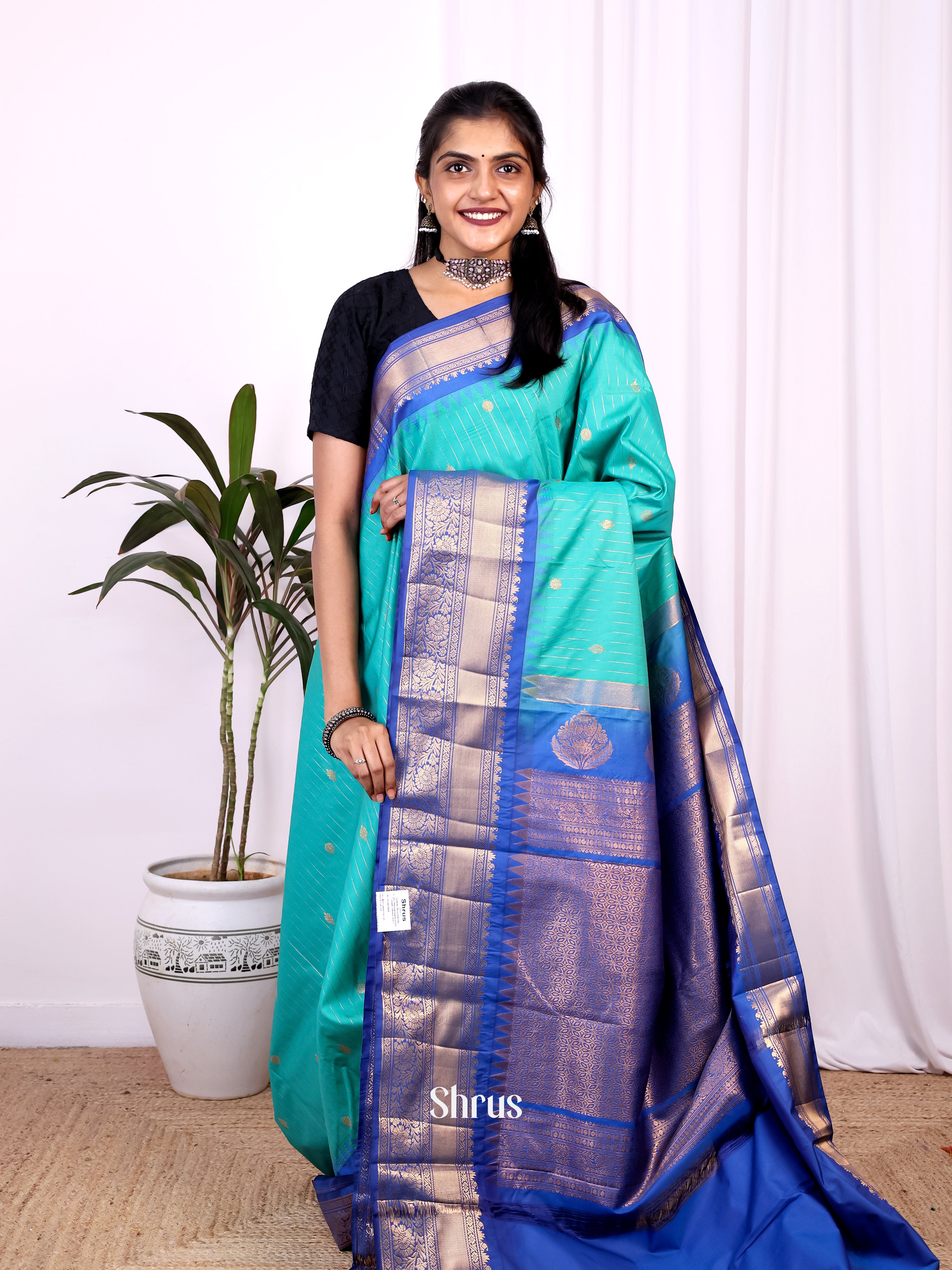 Teal & blue - Gadwal halfpure Saree - Shop on Shrus.com