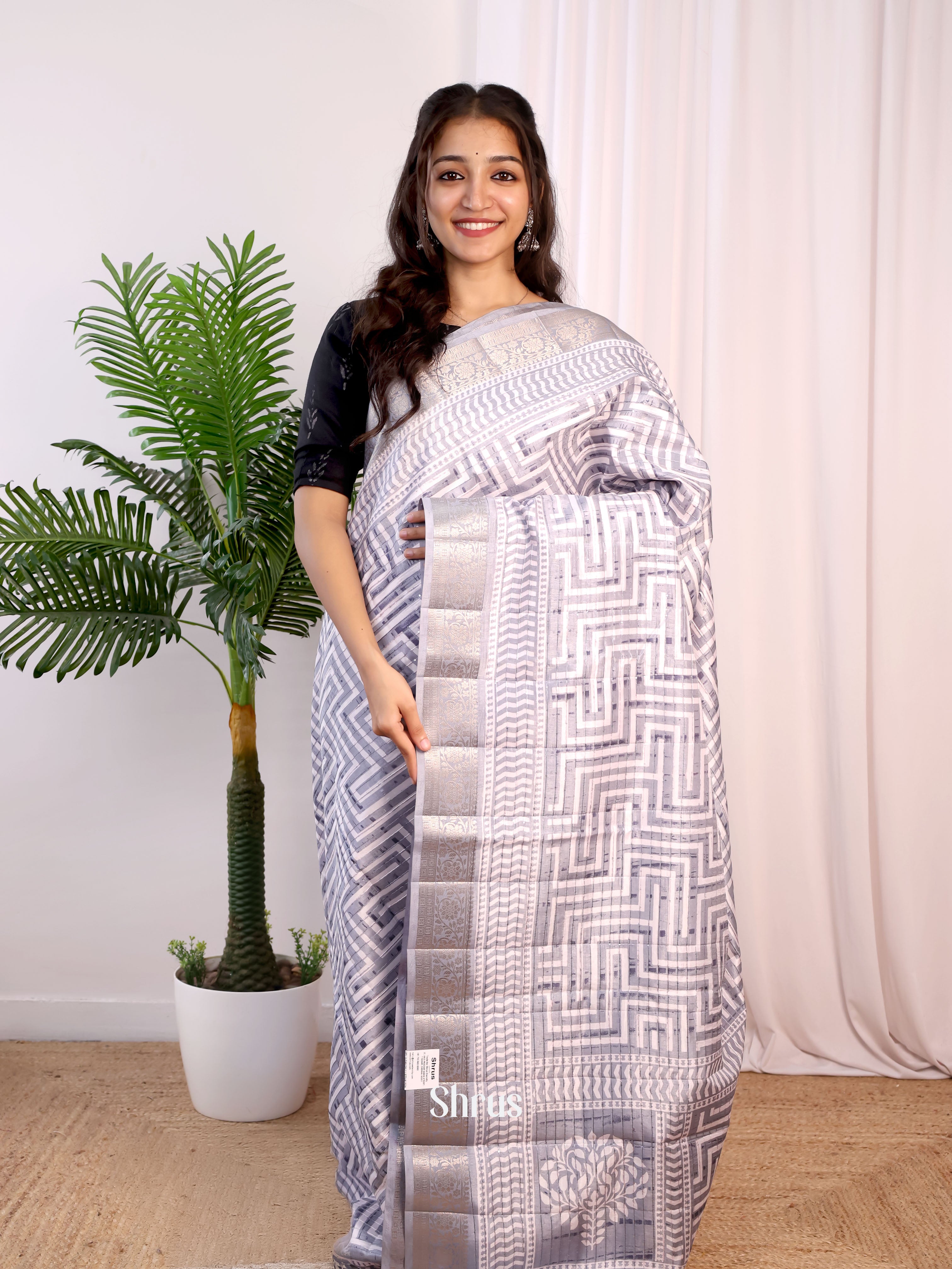 Grey - Semi Tussar Saree - Shop on Shrus.com