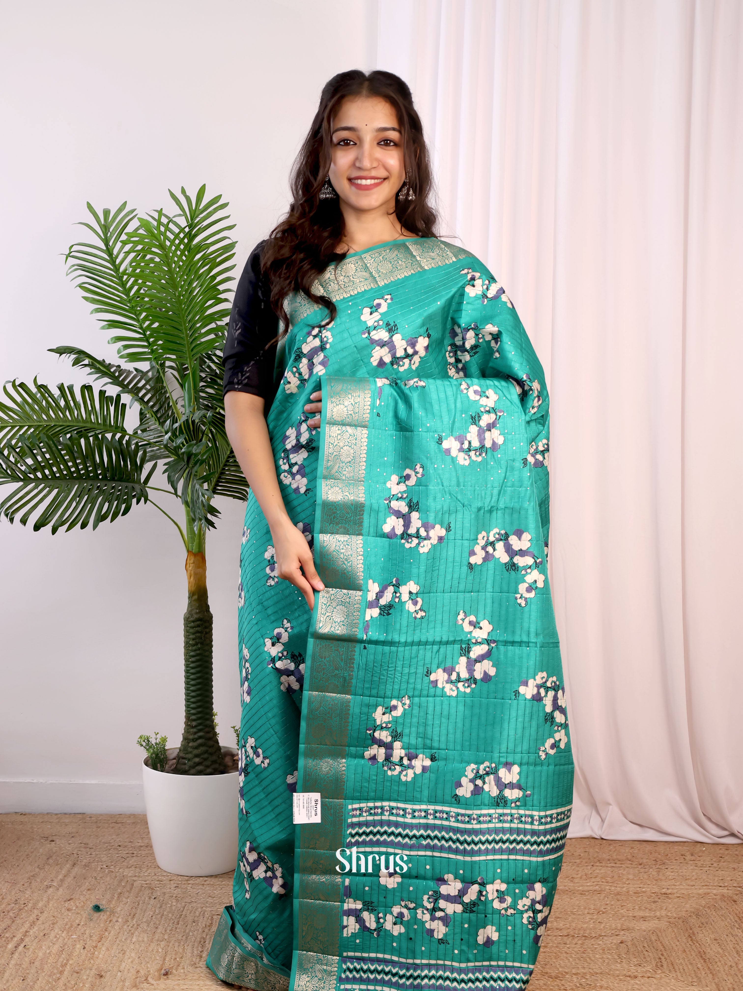 Green - Semi Tussar Saree - Shop on Shrus.com