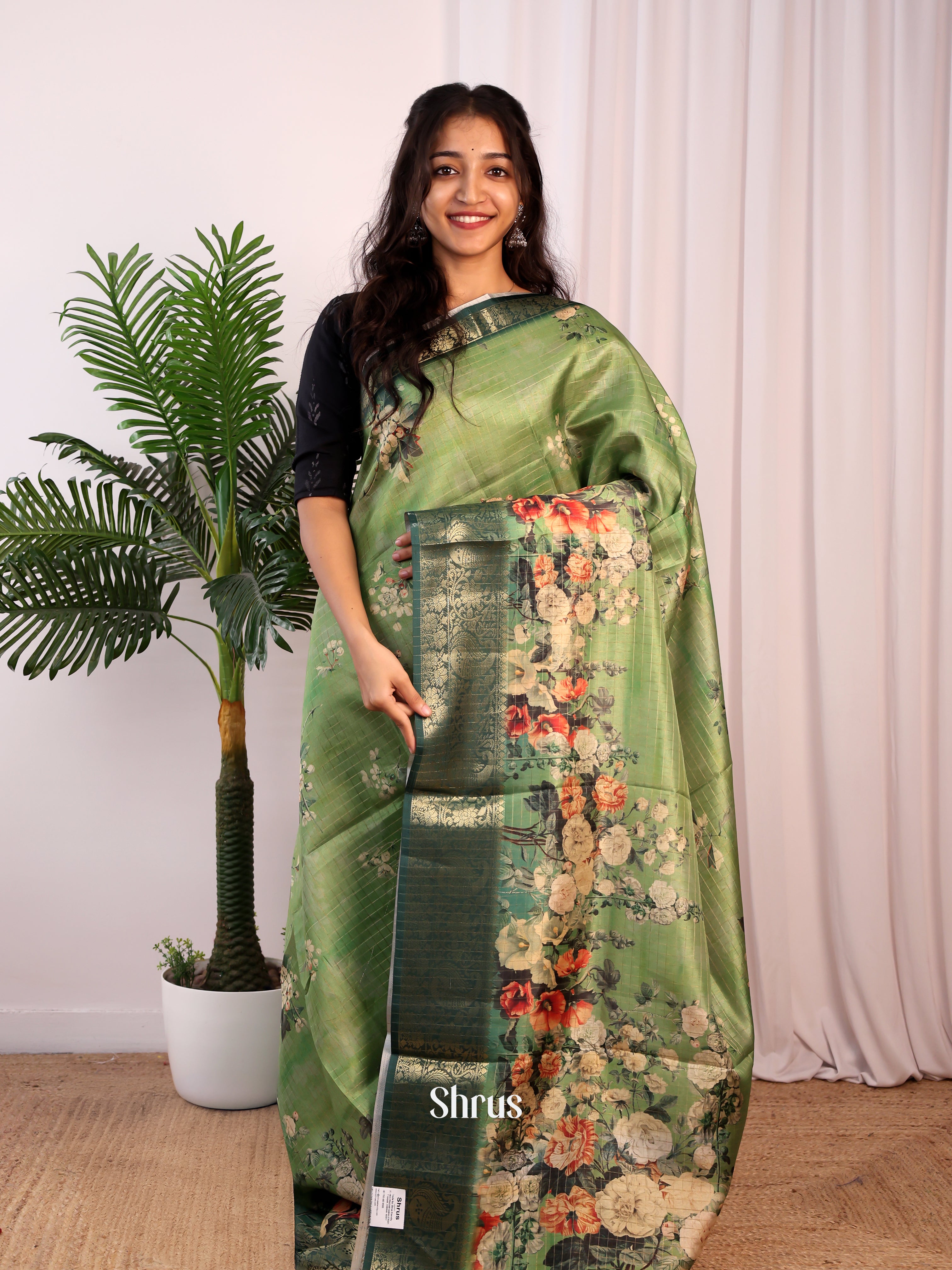 Green - Semi Dola silk Saree - Shop on Shrus.com