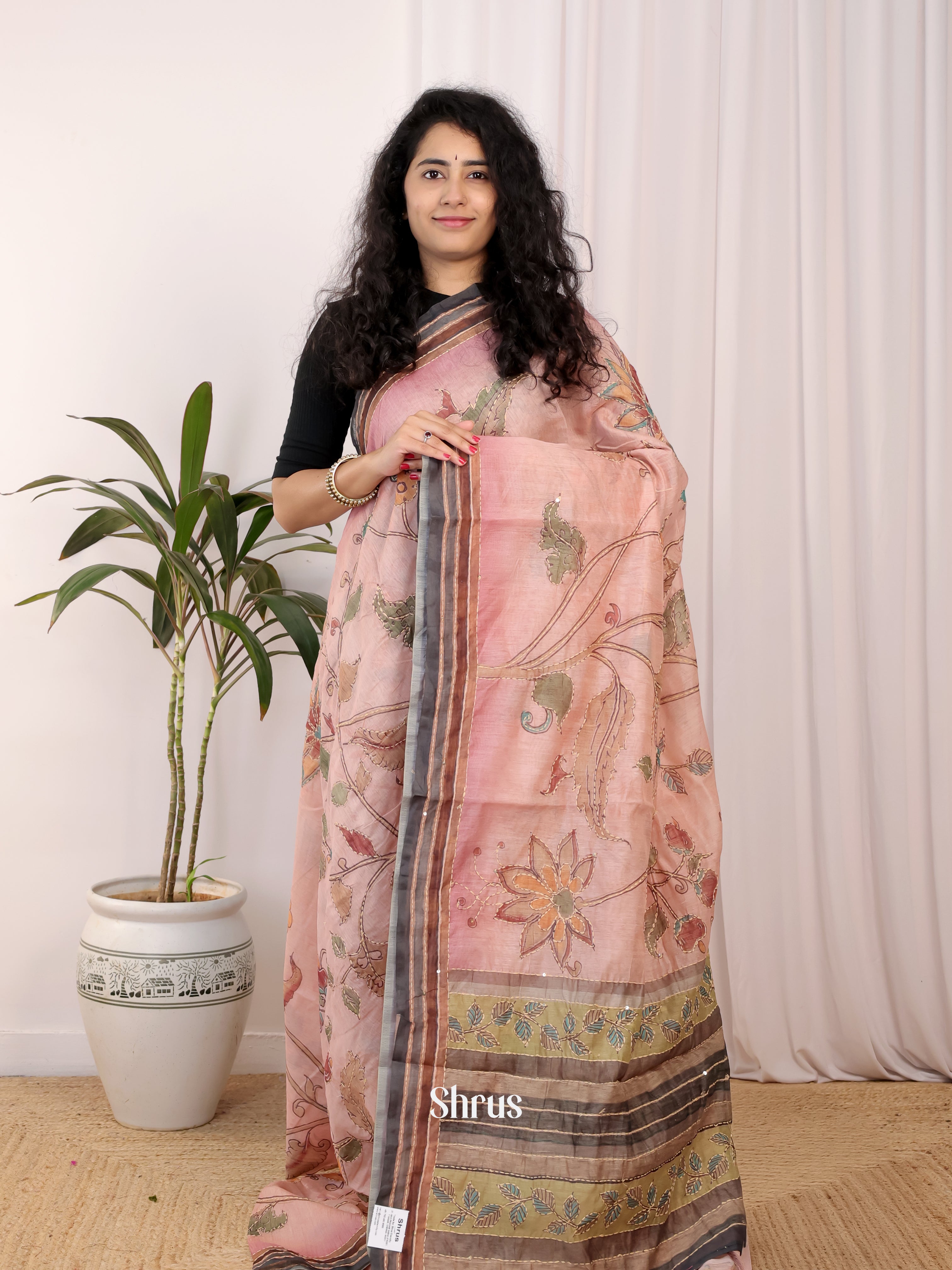 Pink & Grey - Semi Kantha Saree - Shop on Shrus.com