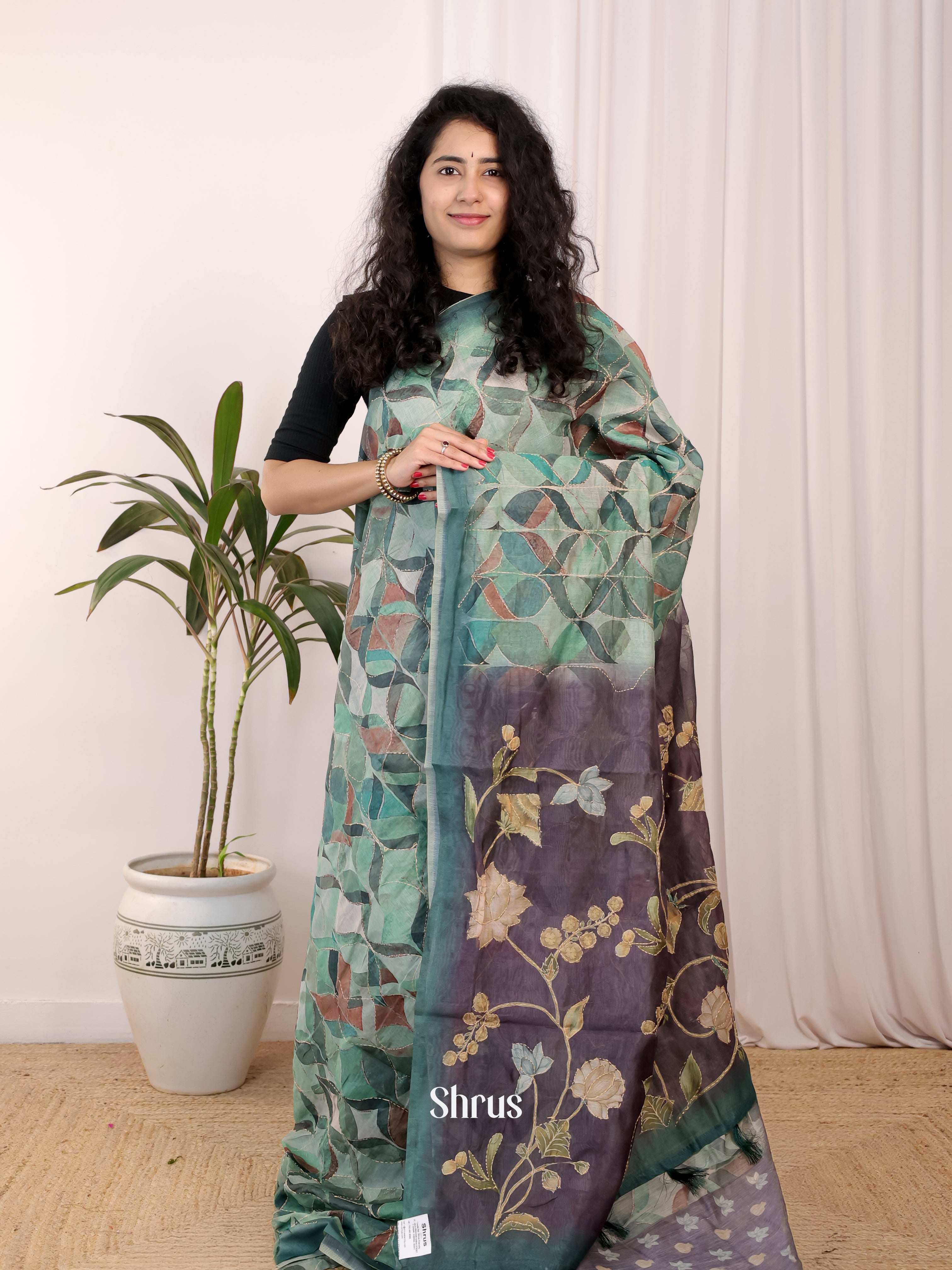 Green & Purple - Semi Kantha Saree - Shop on Shrus.com