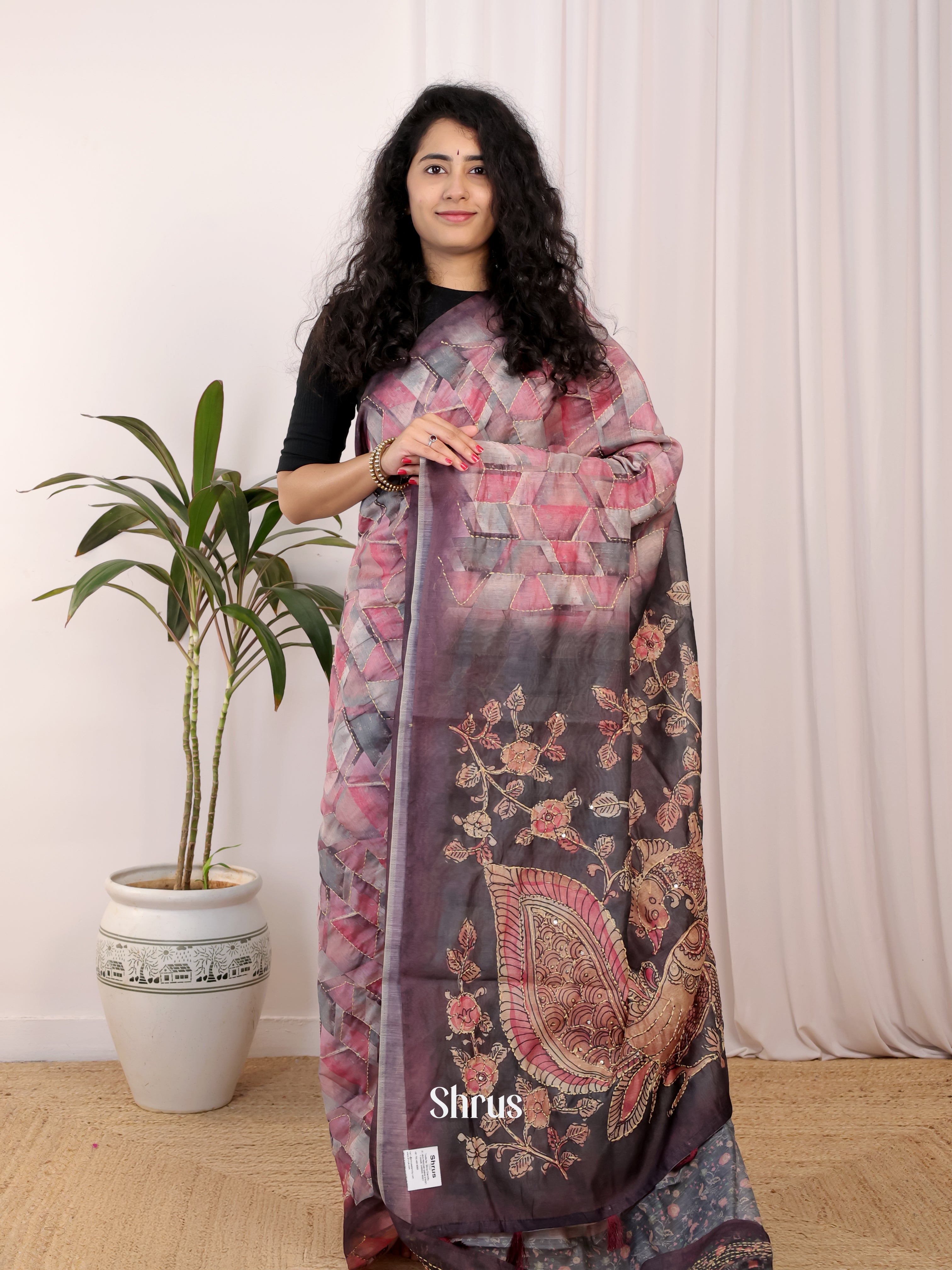 Pink & Grey - Semi Kantha Saree - Shop on Shrus.com