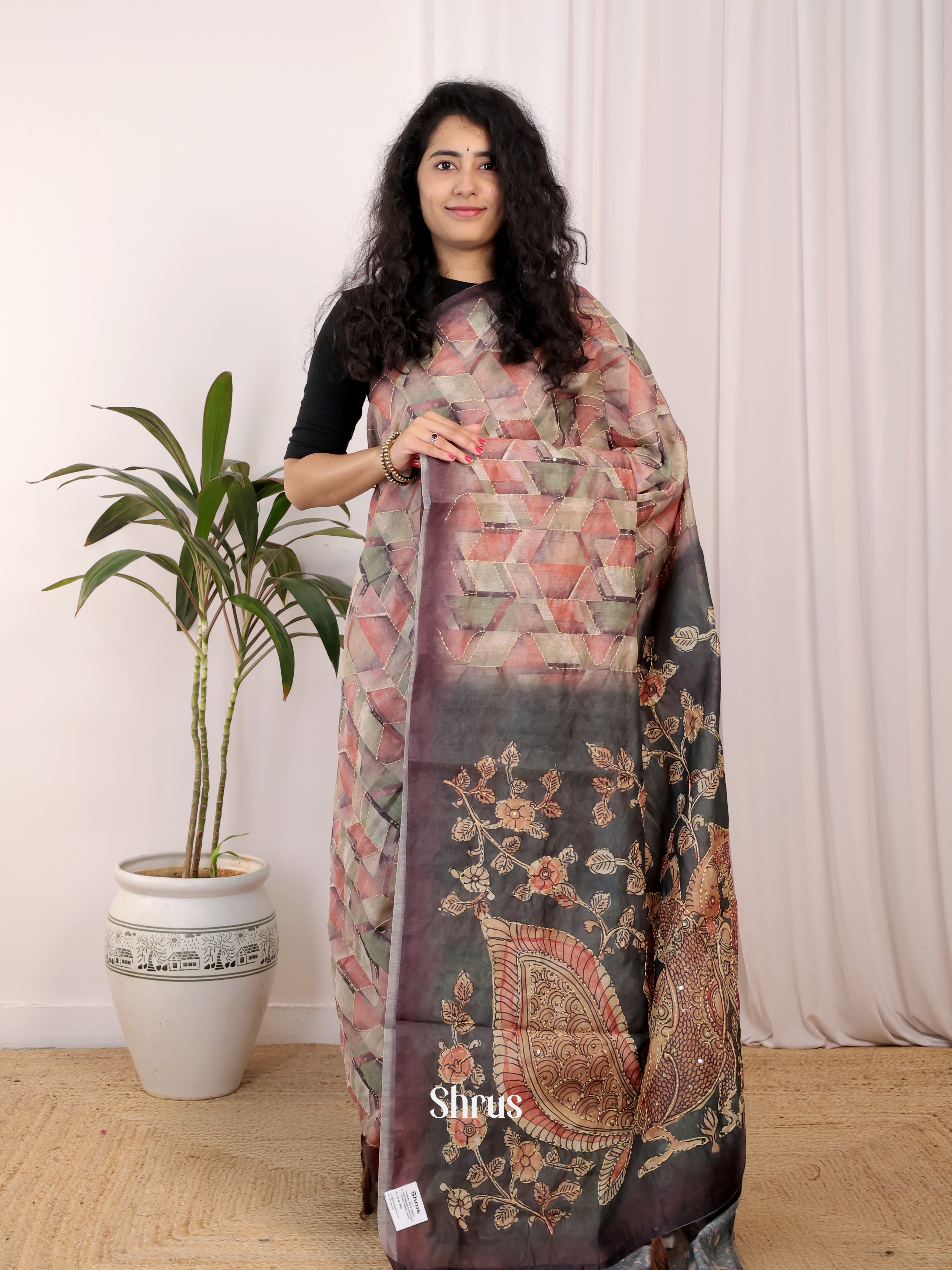 Brown & Grey - Semi Kantha Saree - Shop on Shrus.com