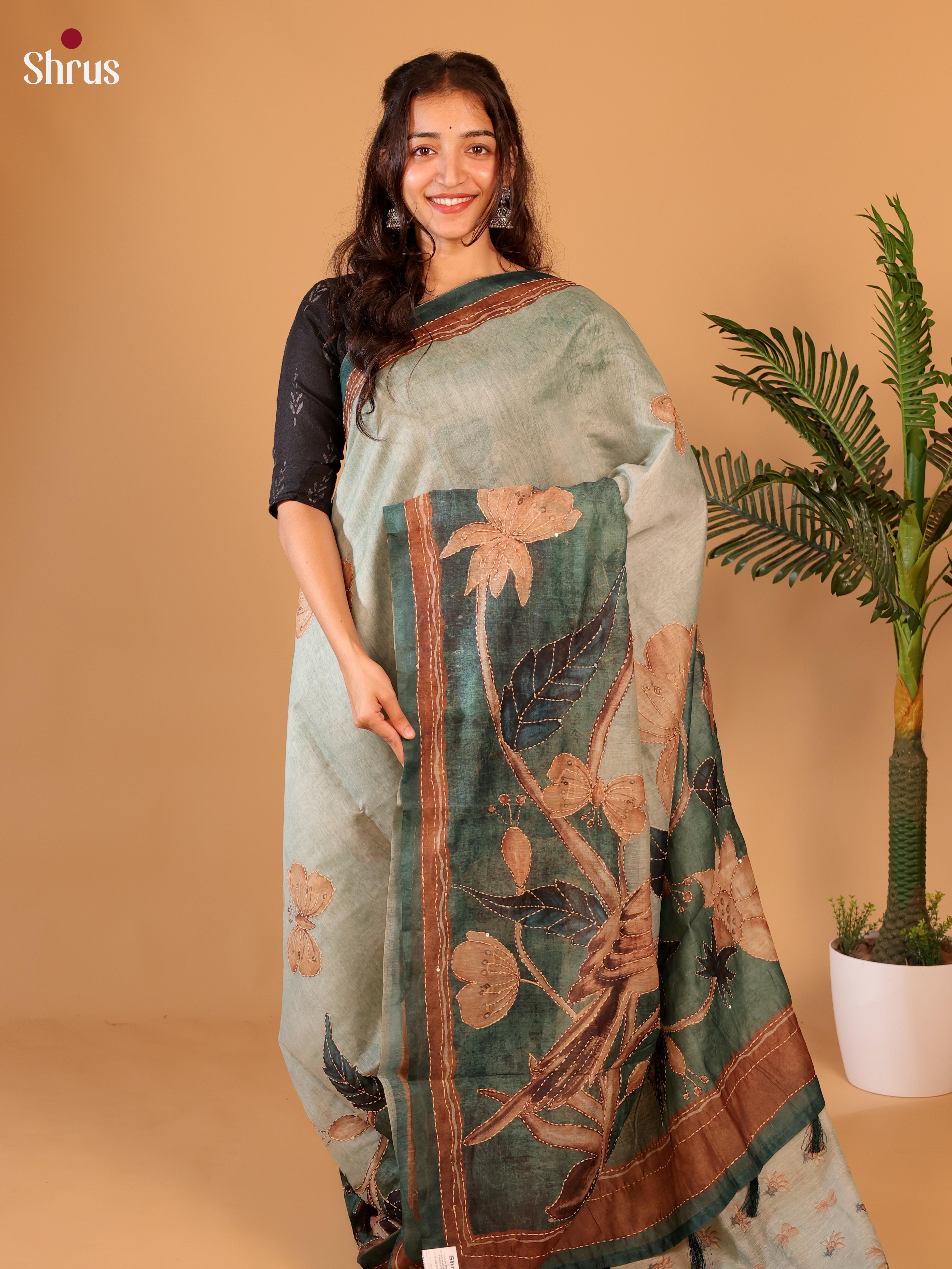 CKS02105 - Semi Kantha - Shop on Shrus.com