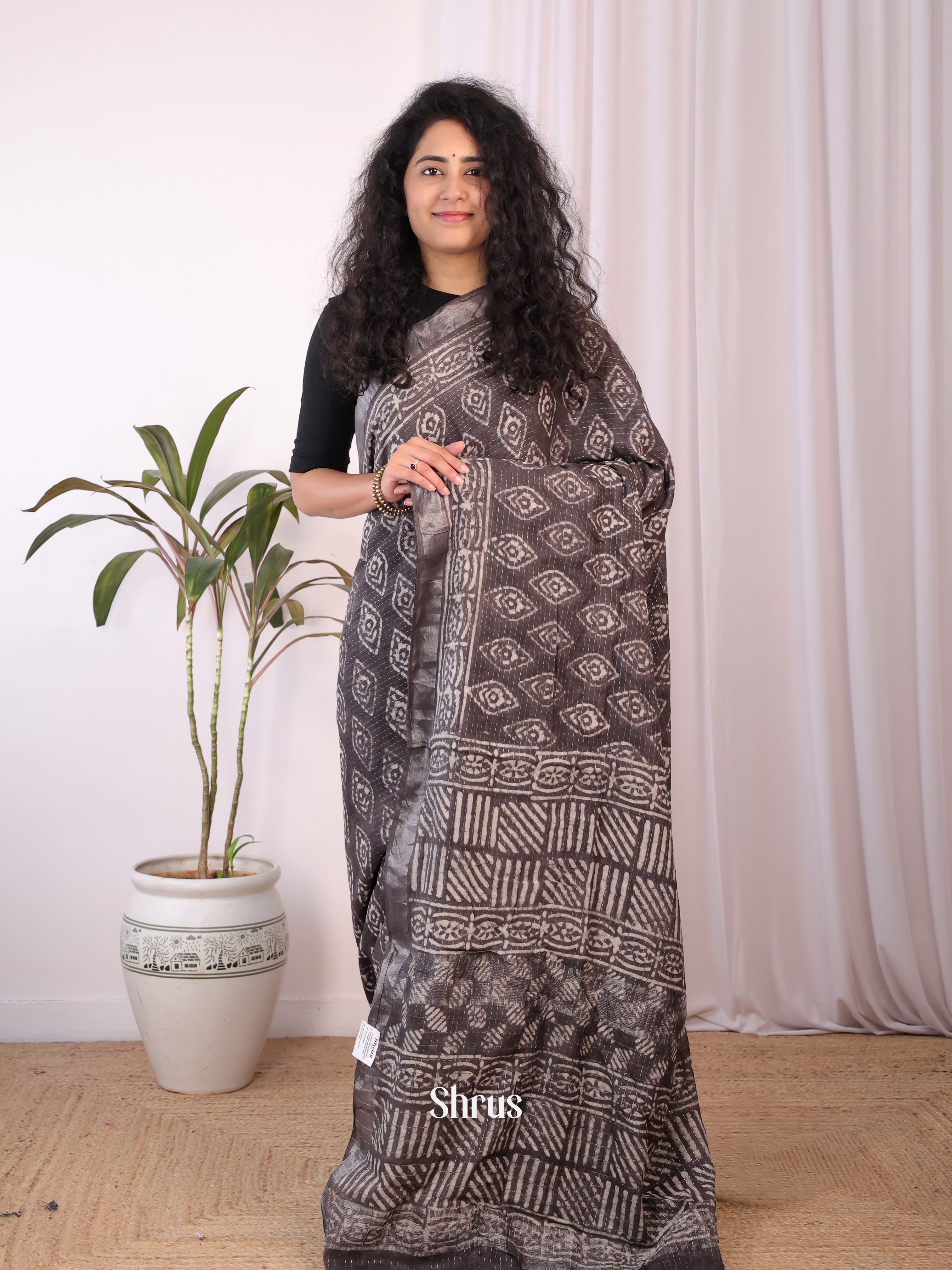 CKS11063 - Chanderi Saree - Shop on Shrus.com