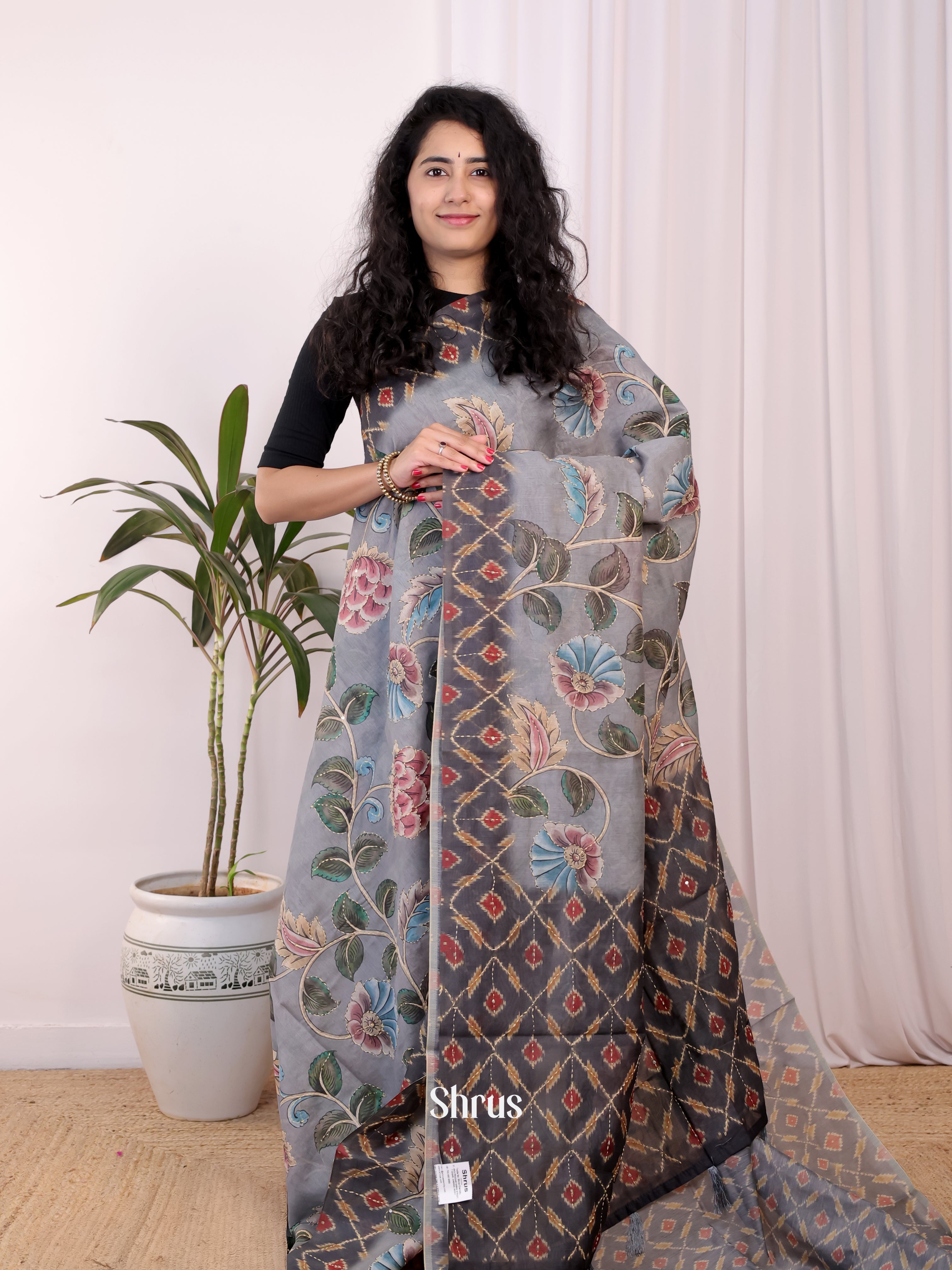 Grey - Semi Kantha Saree - Shop on Shrus.com