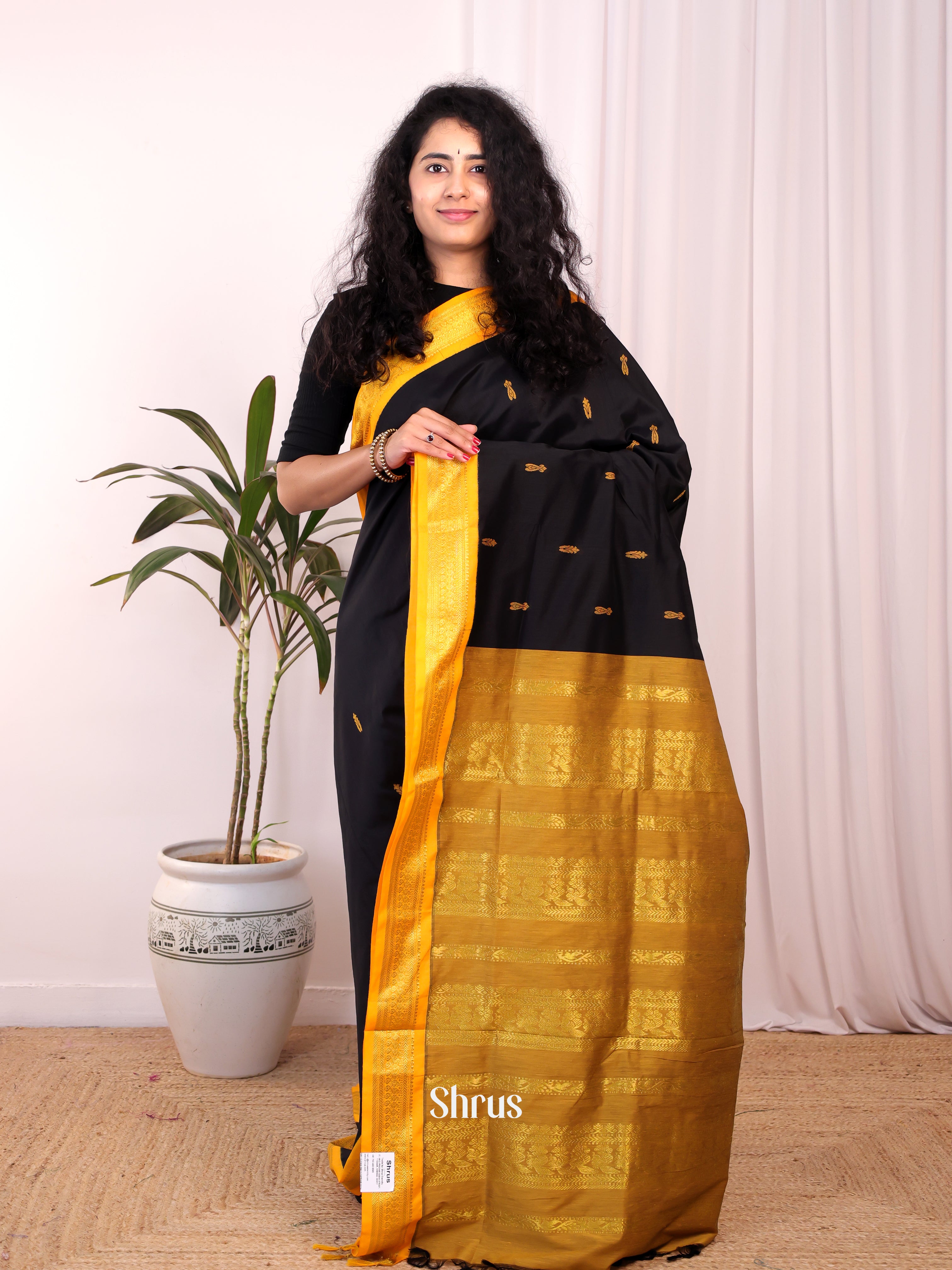 Black & Mustard- Kalyani Cotton Saree - Shop on Shrus.com